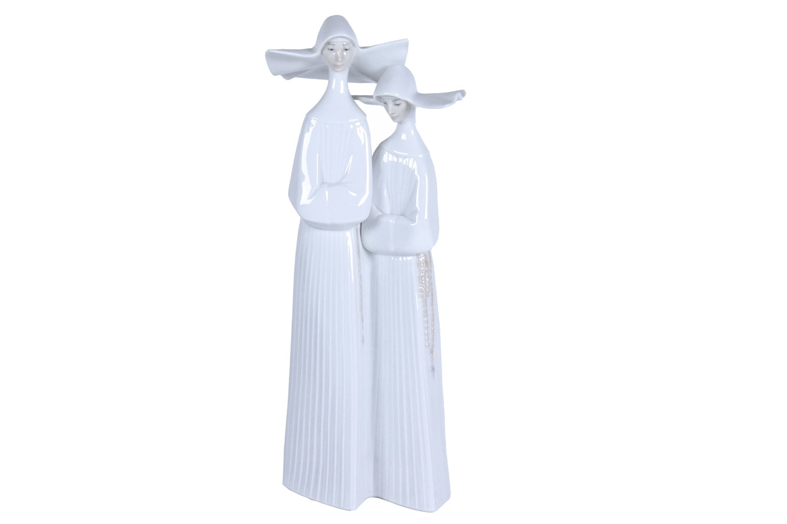 Tall Lladro figurine: Tall Lladro fine figurine. H: 13.25" x W: 5."