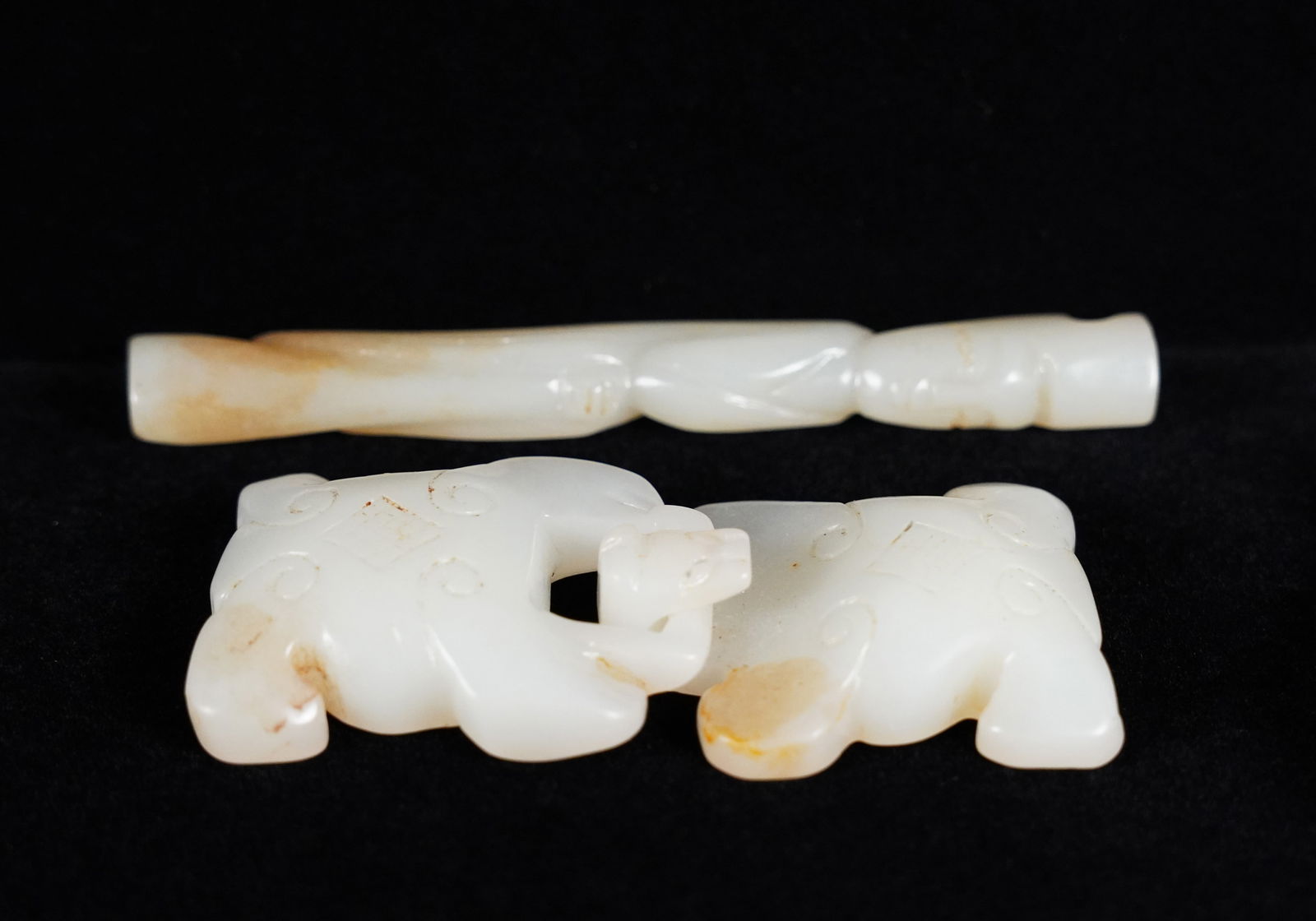 2 Chinese fine jade ornaments (1 of 7)