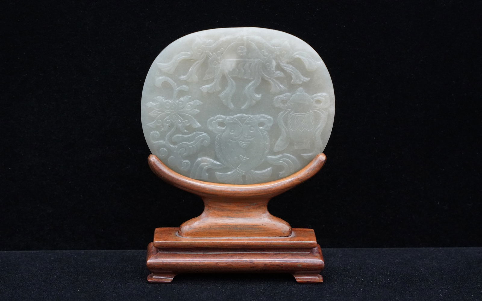 Chinese fine jade plaque (1 of 7)