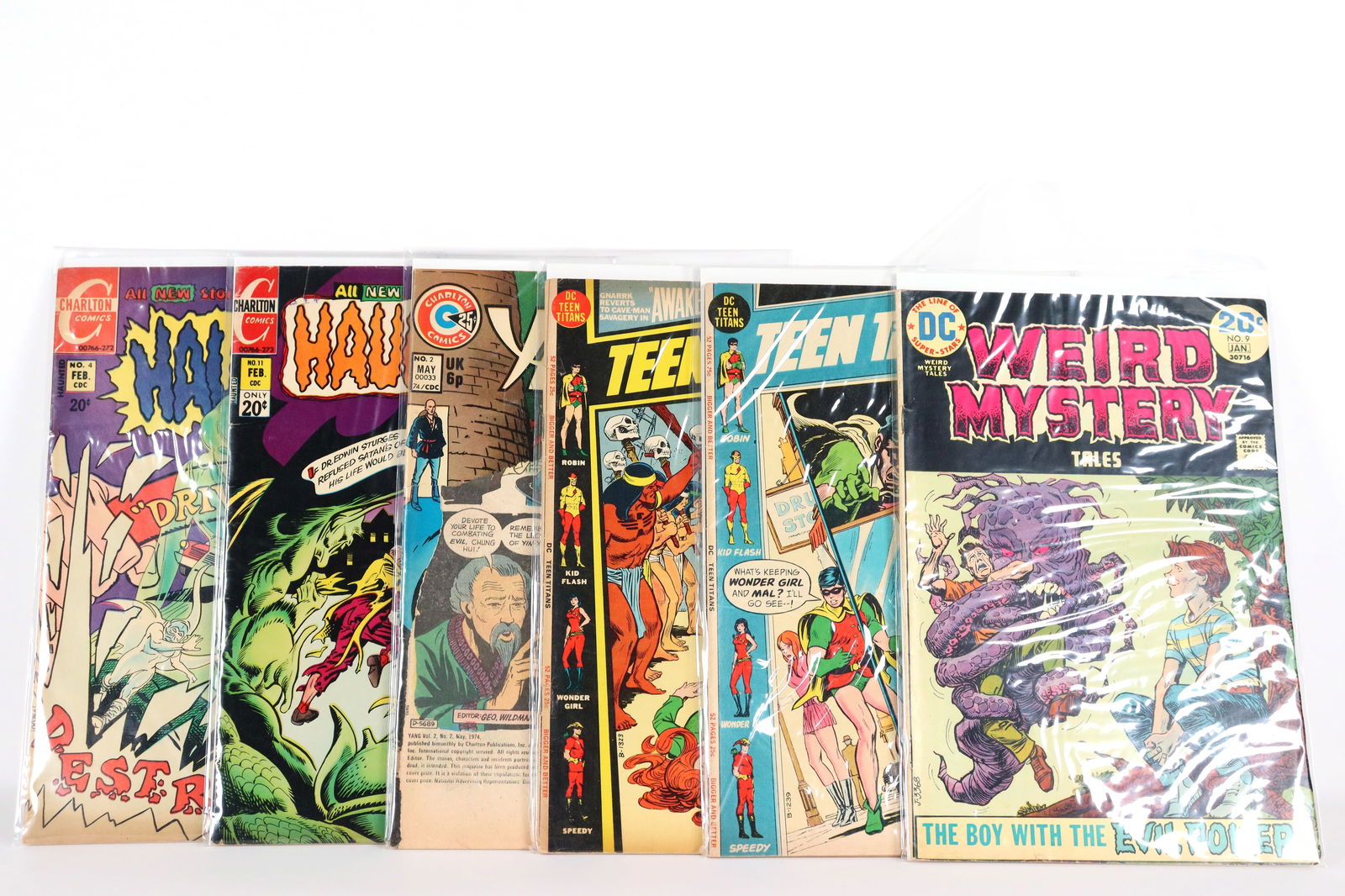 Lots of vintage comics (1 of 5)