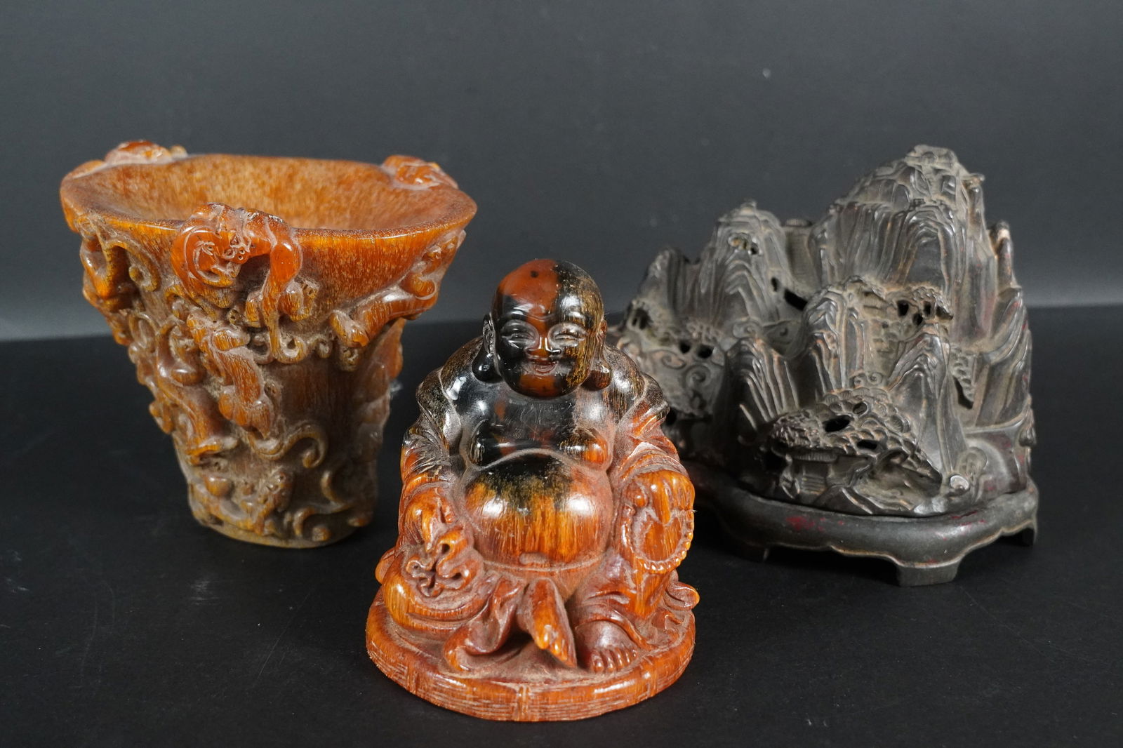 Lots Chinese fine items (1 of 7)