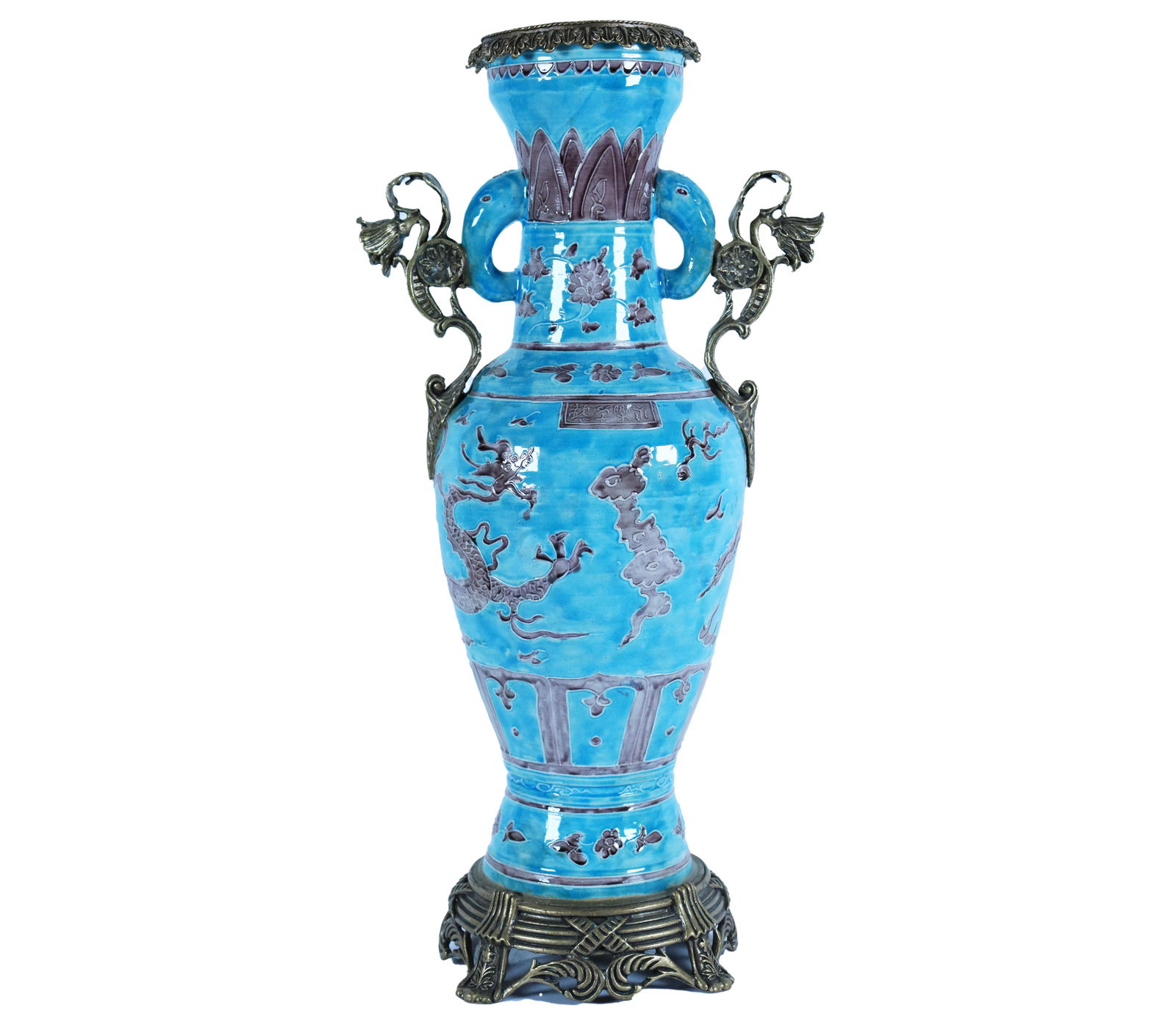 Chinese tall bronze vase (1 of 7)