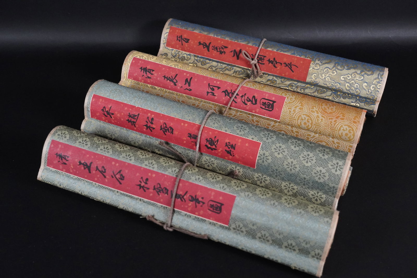 4 Chinese fine scrolls (1 of 11)