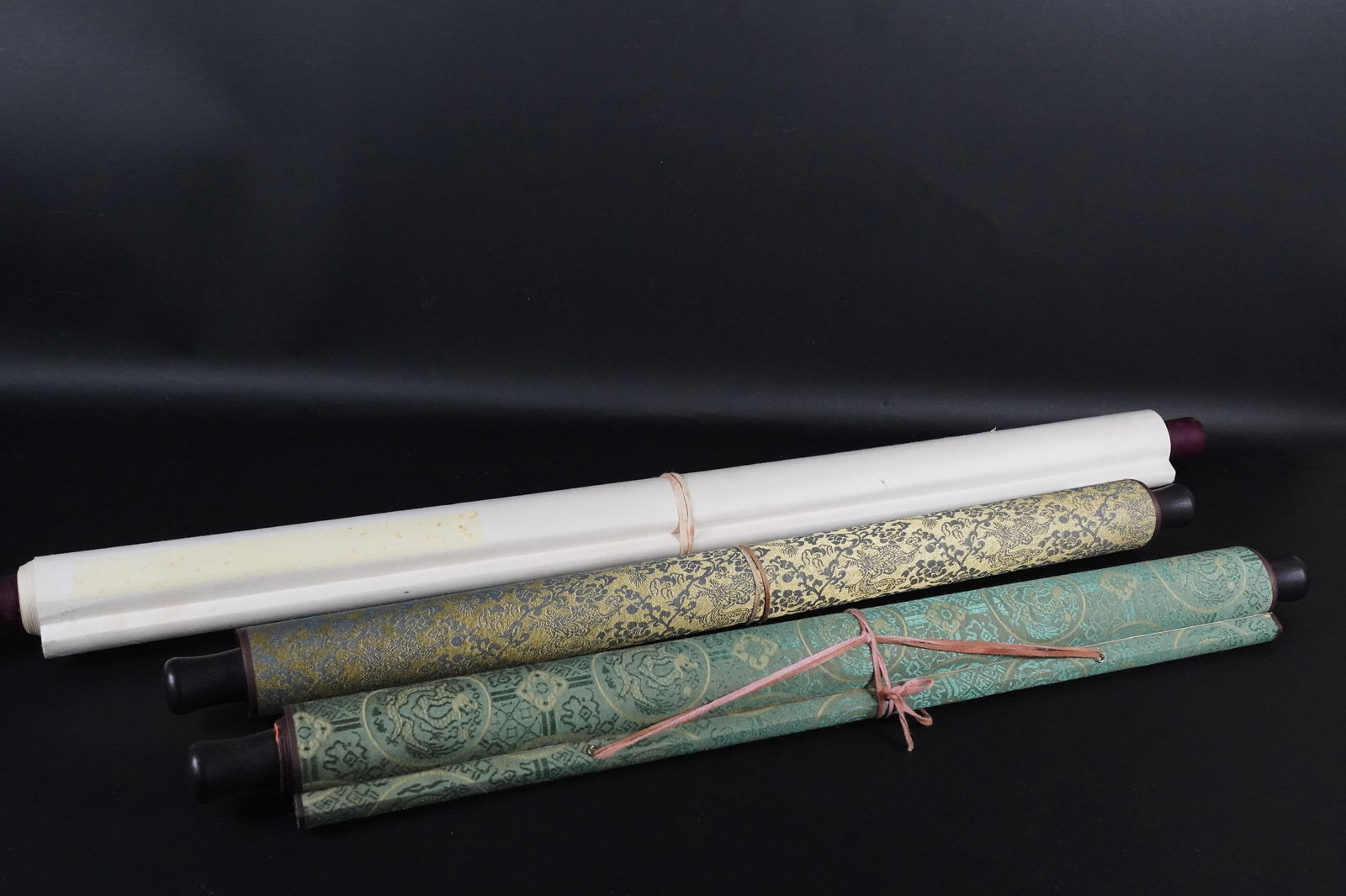 3 Chinese fine scrolls (1 of 12)