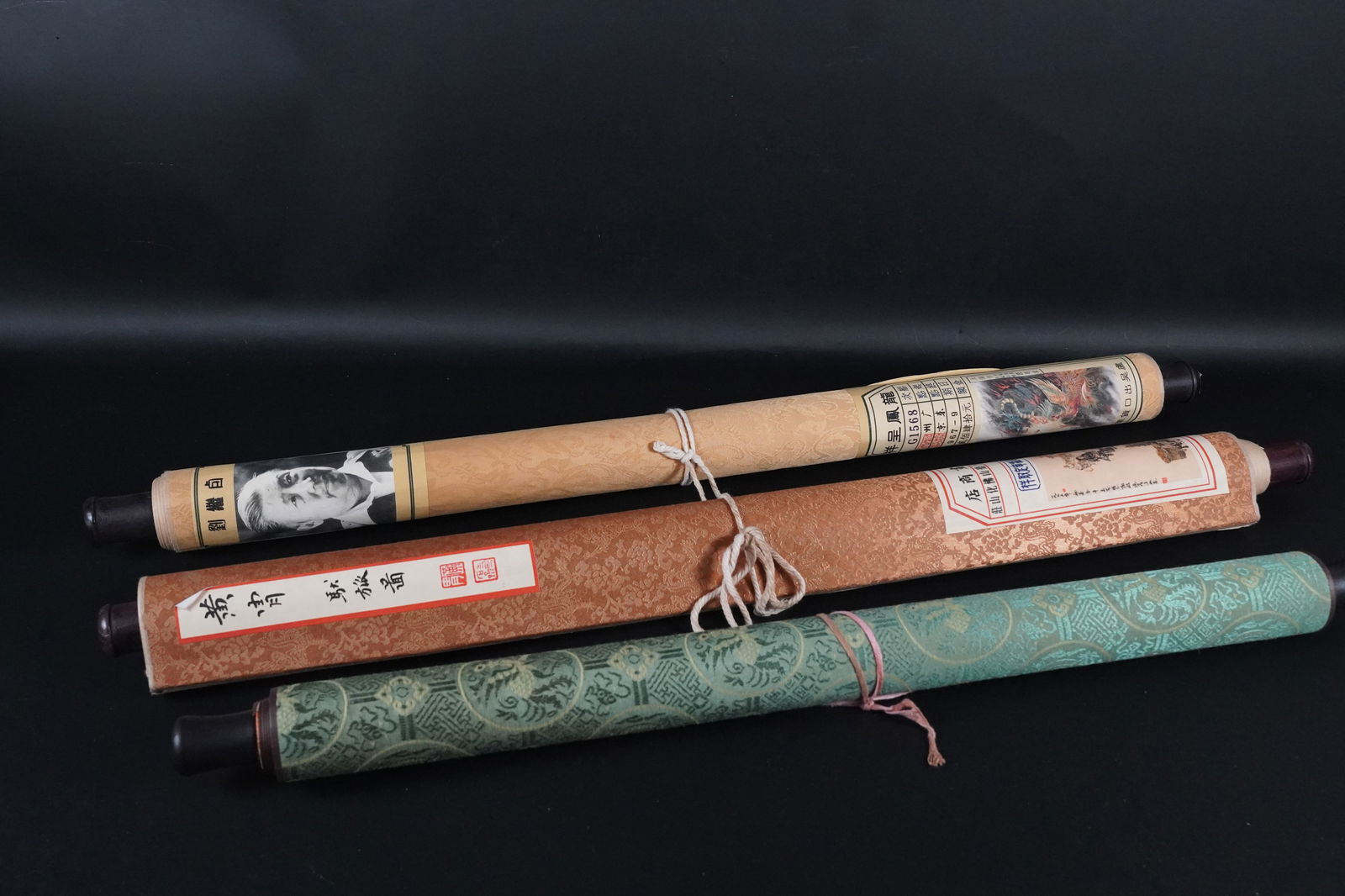 3 Chinese fine scrolls (1 of 12)