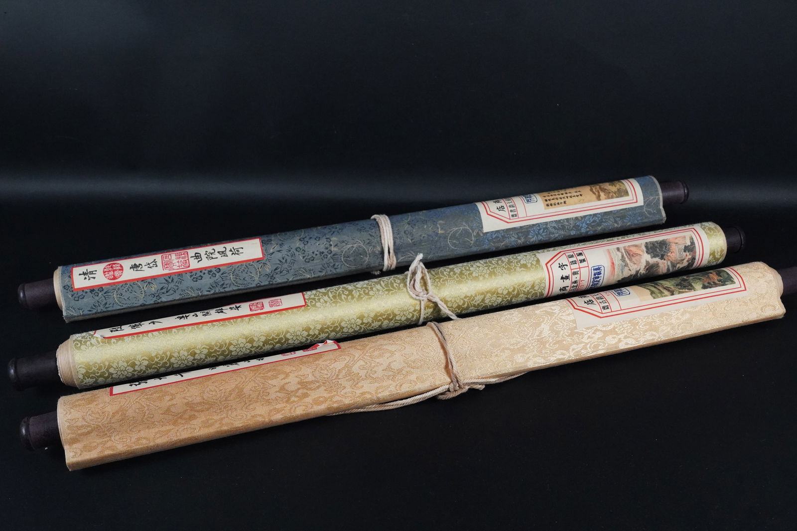 3 Chinese fine scrolls (1 of 12)