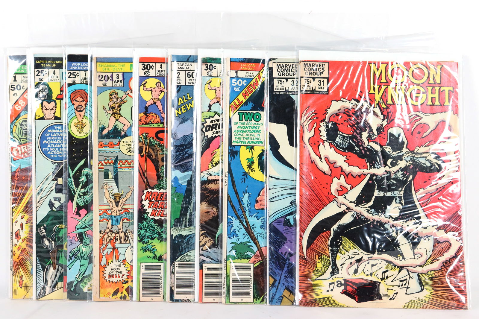 Lots vintage Marvel comics (1 of 6)