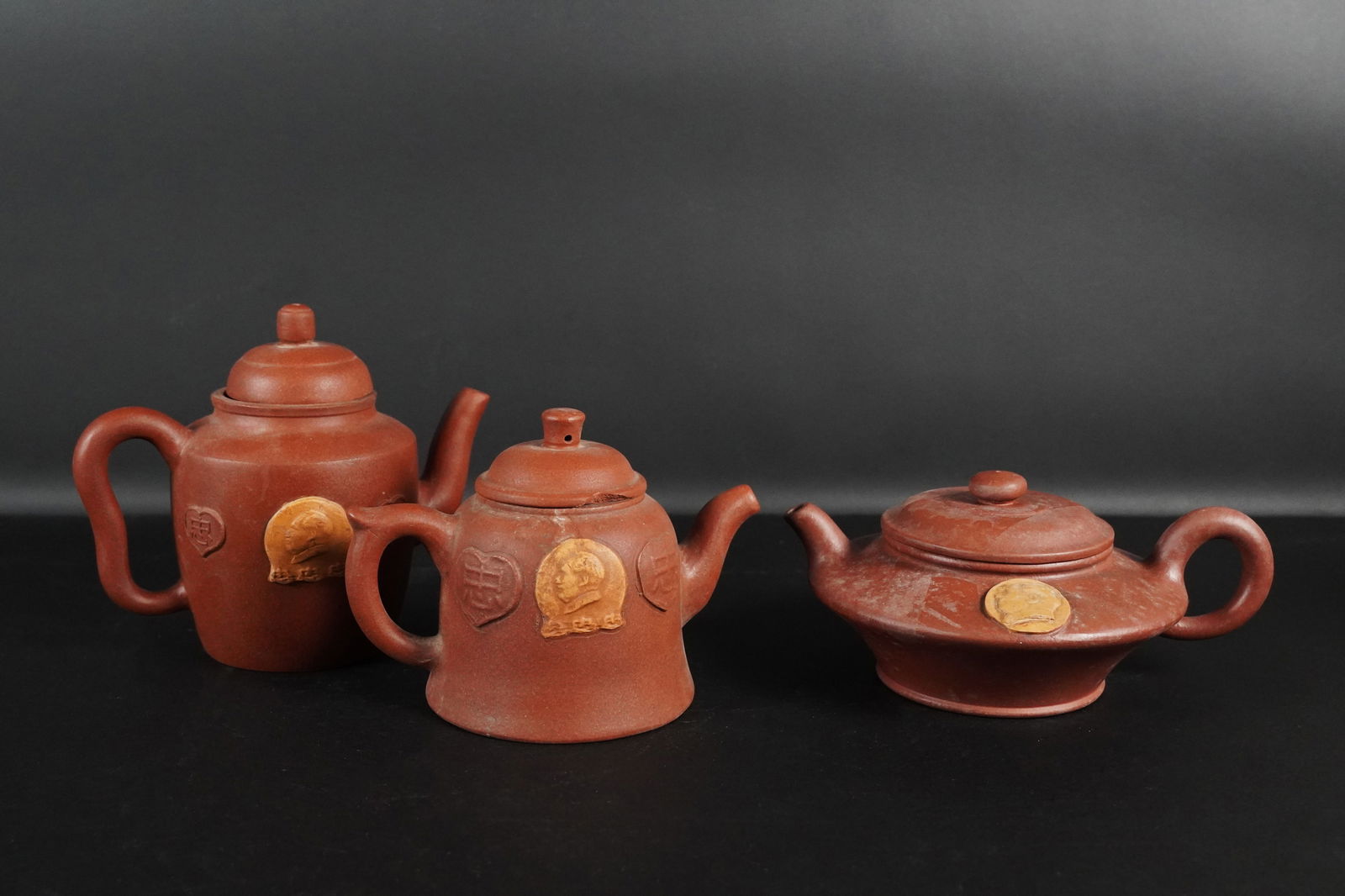3 Chinese clay teapots (1 of 9)