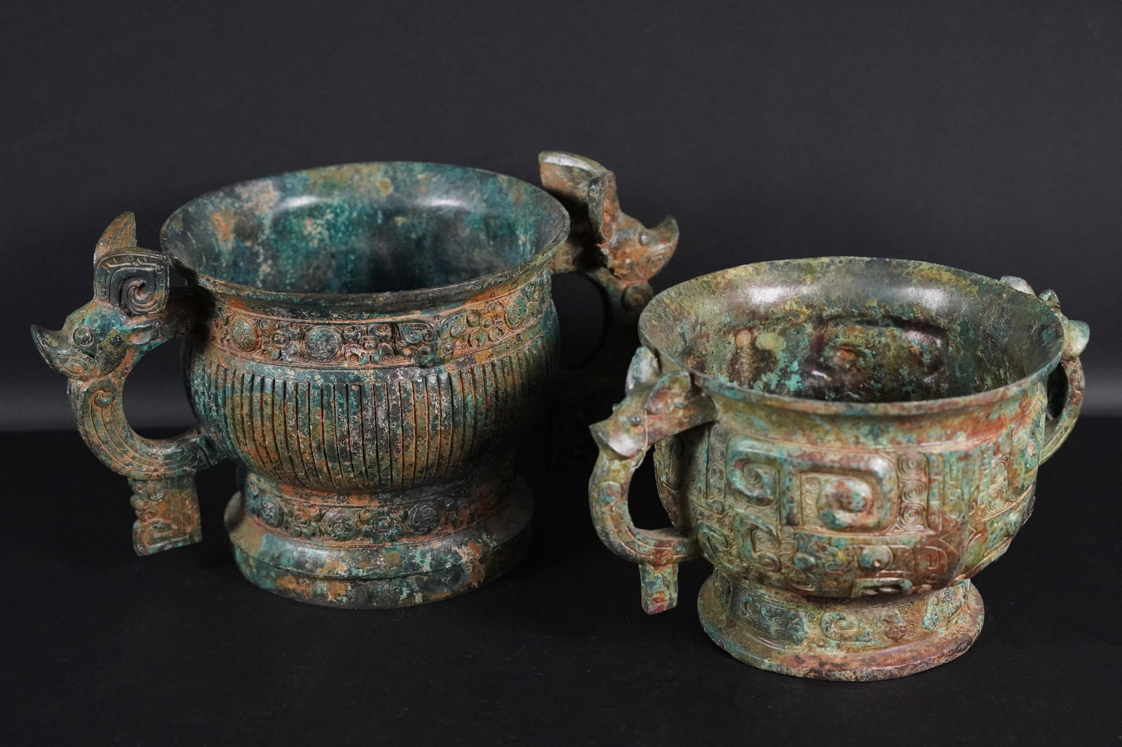 2 Chinese bronze censer (1 of 8)