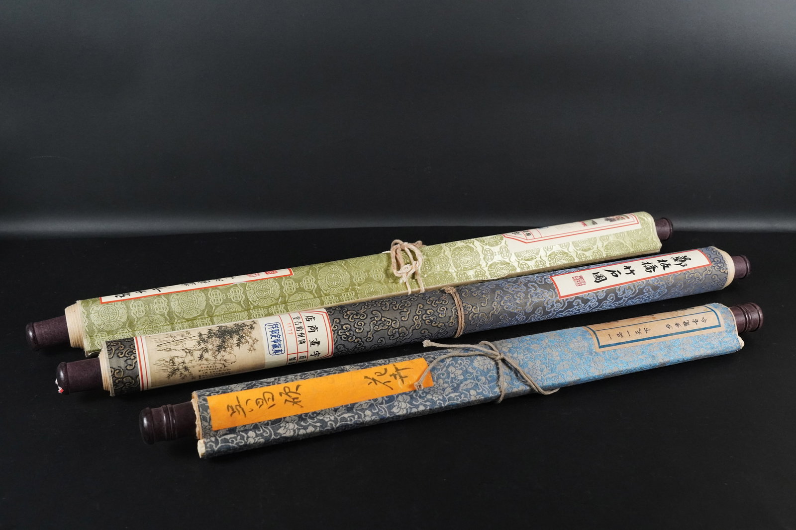 3 Chinese fine scrolls (1 of 9)