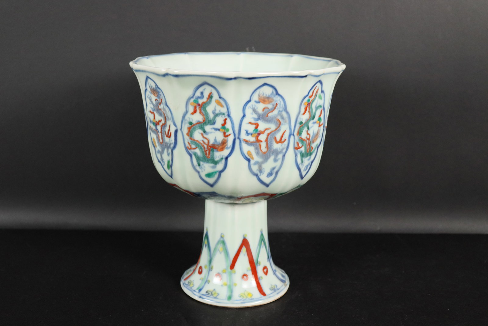 Chinese large stem cup (1 of 8)
