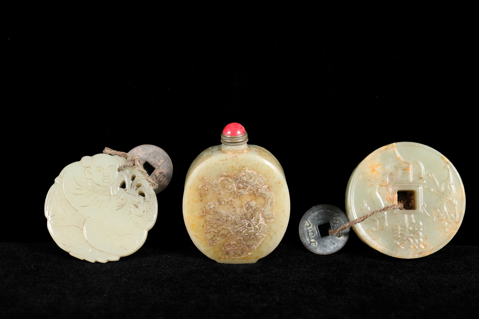 3 Chinese fine jade items (1 of 5)