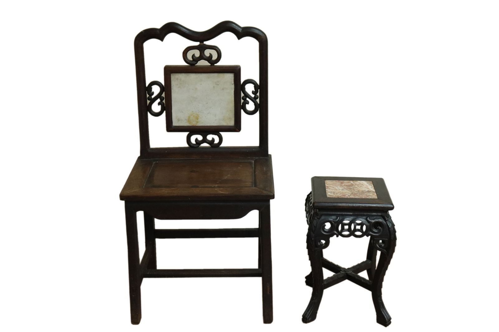 2 Chinese fine items (1 of 8)