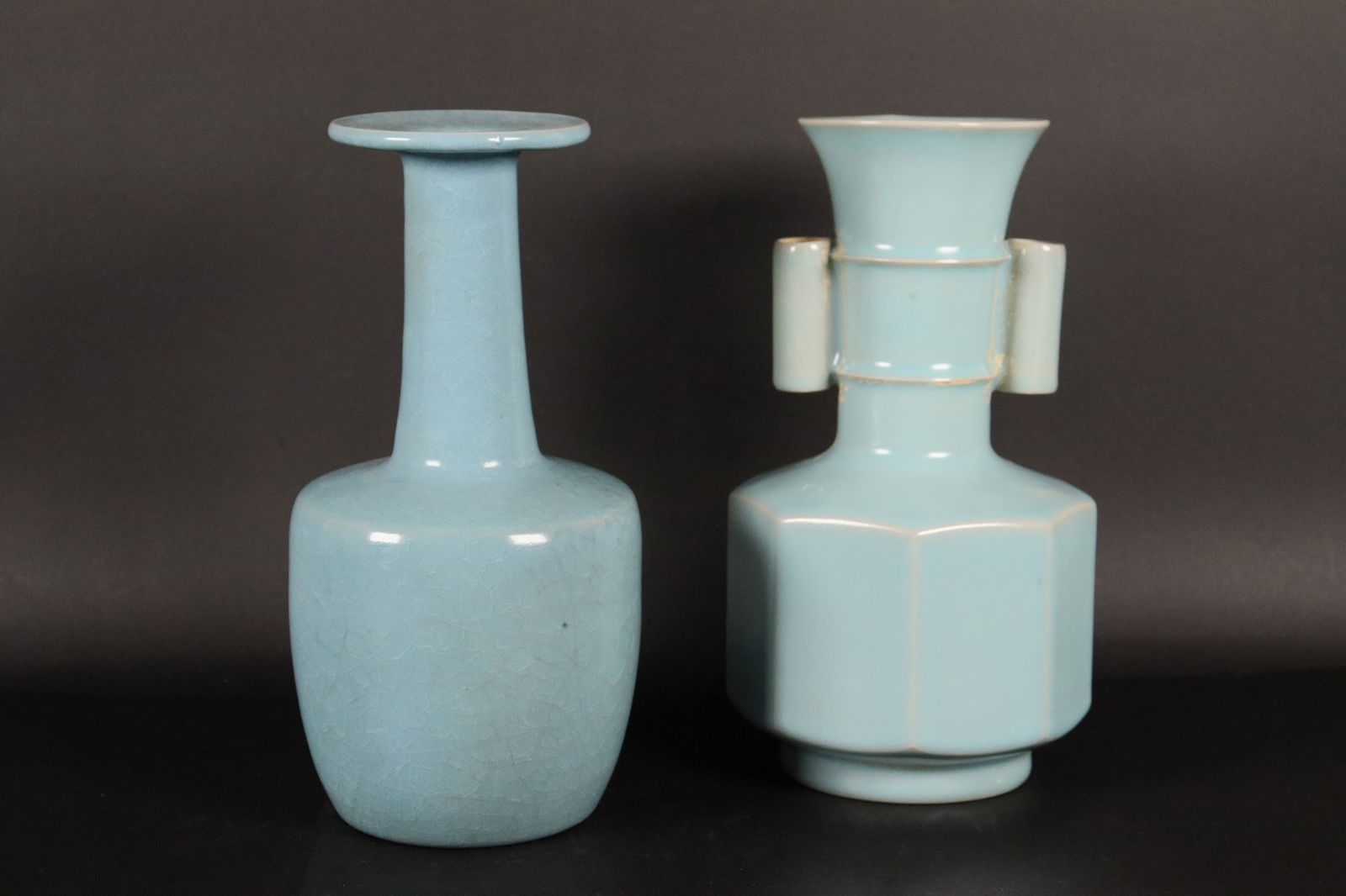 2 Chinese celadon vase (1 of 6)