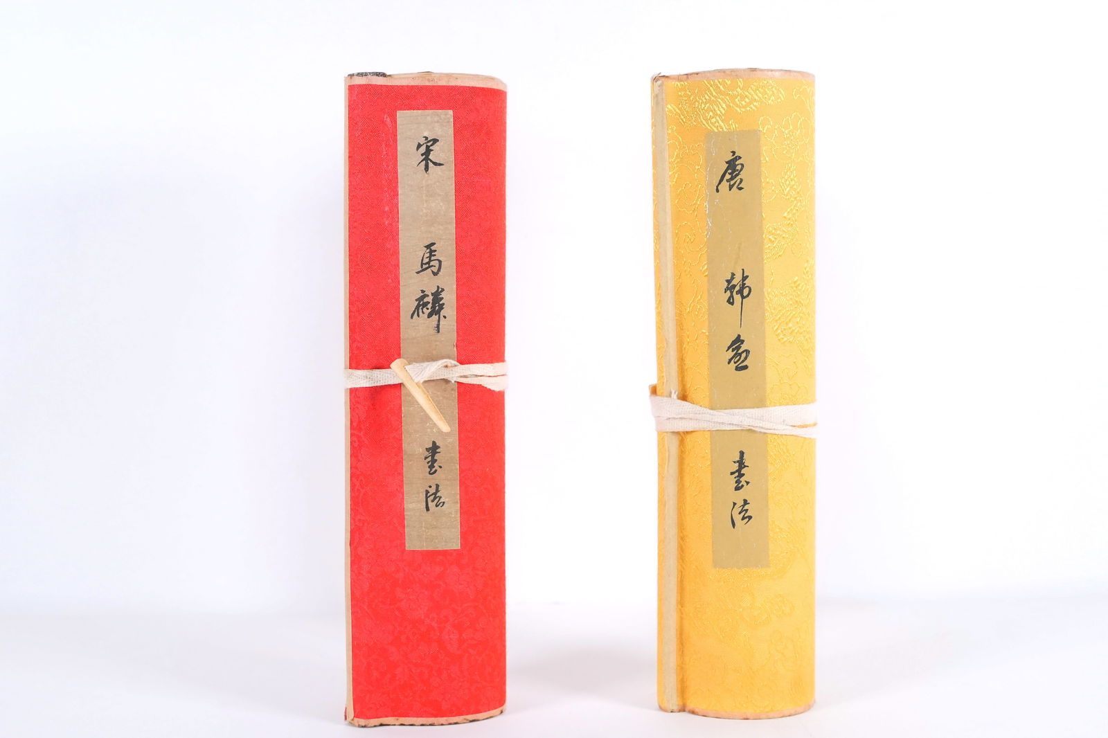 2 Chinese fine scrolls (1 of 9)