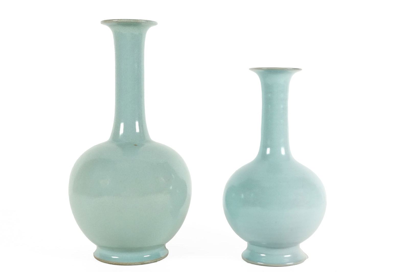 2 Chinese celadon vase (1 of 6)