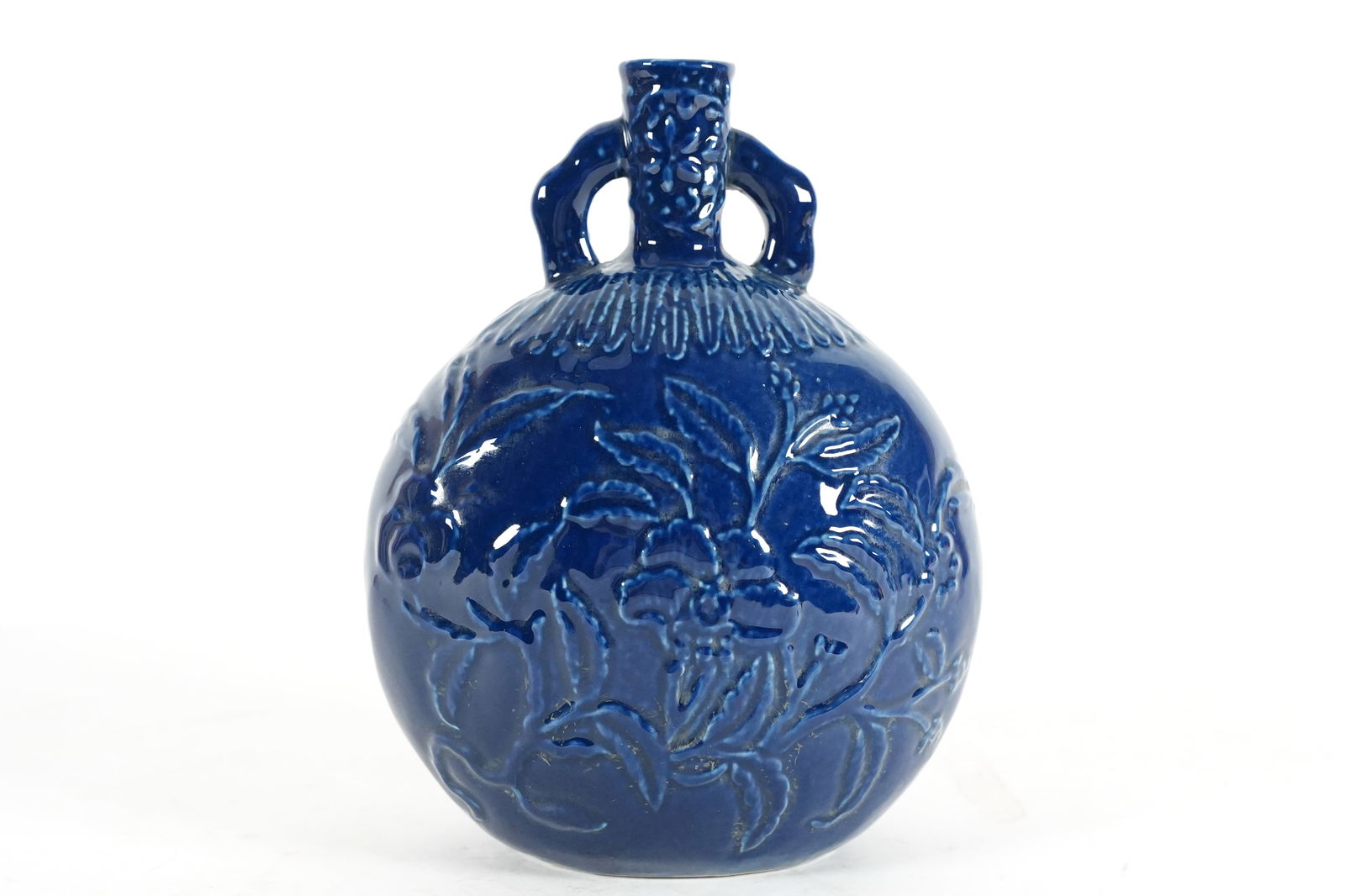 Chinese fine blue flask vase (1 of 6)