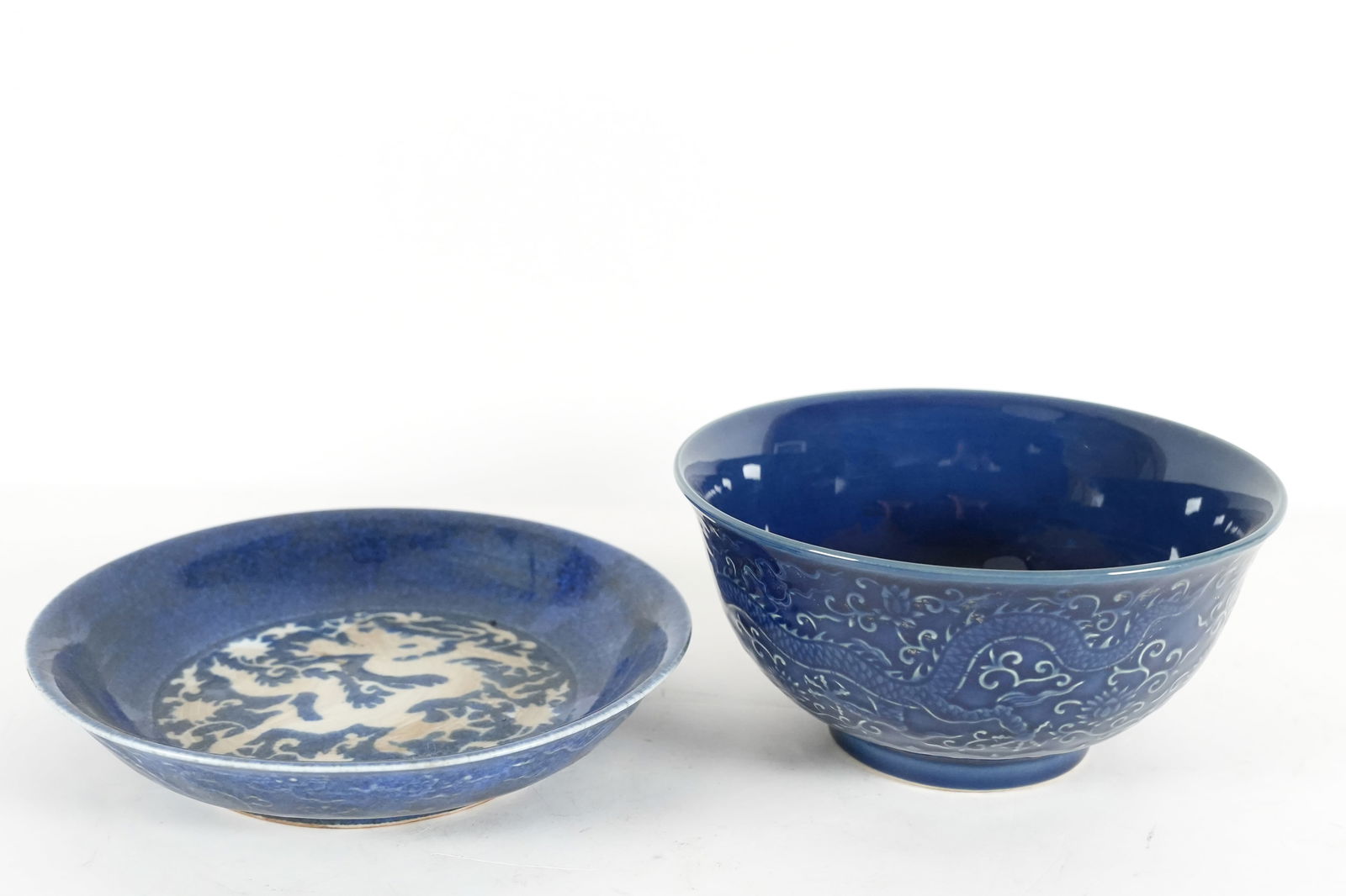 2 Chinese porcelain items (1 of 6)