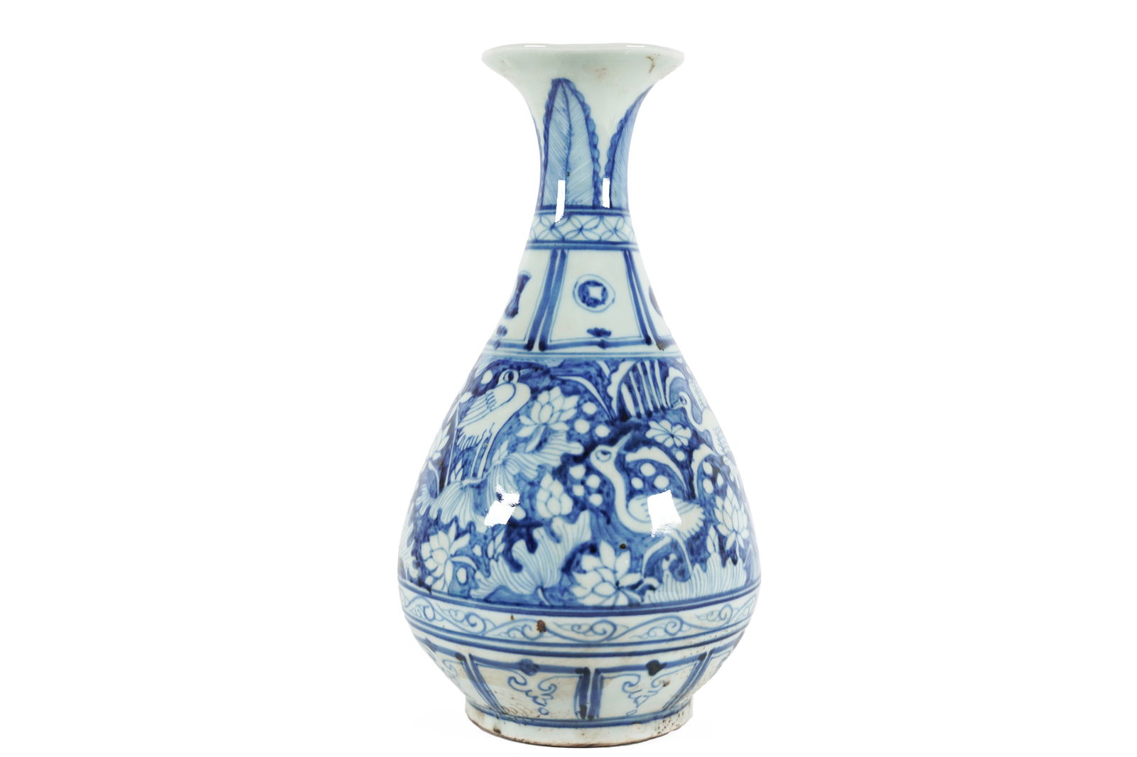 Chinese fine b/w vase (1 of 8)