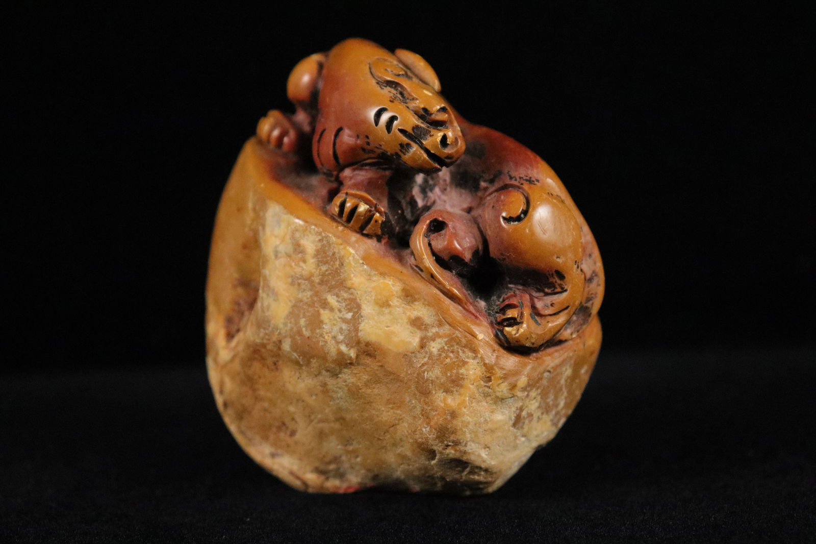 Chinese soap stone seal (1 of 6)