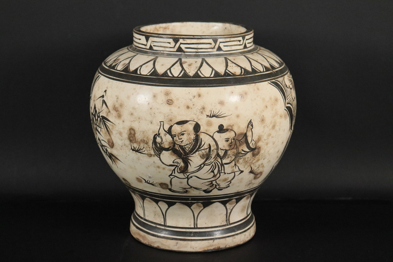 Chinese fine fancy plate (1 of 7)