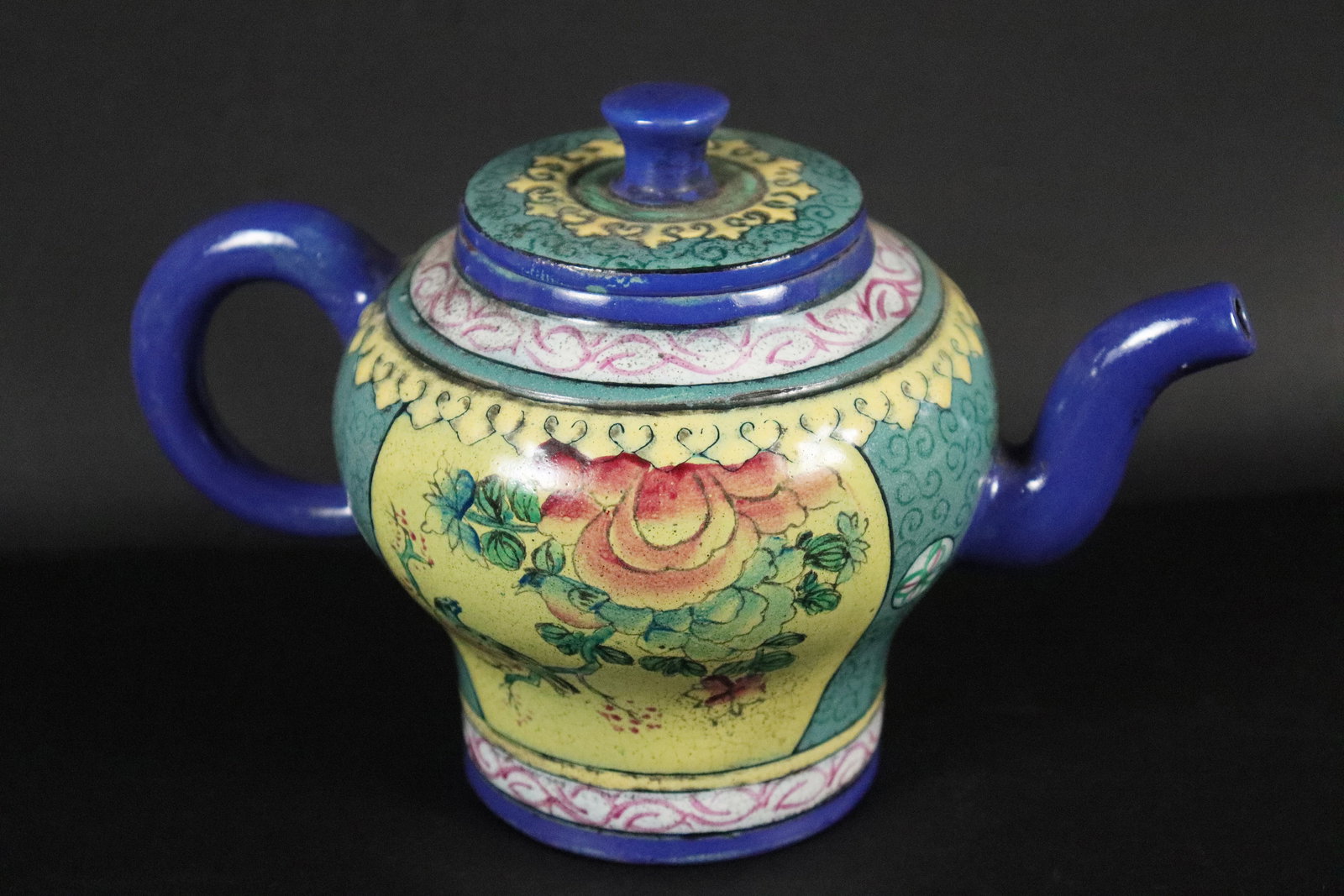 Chinese painted clay teapot (1 of 7)