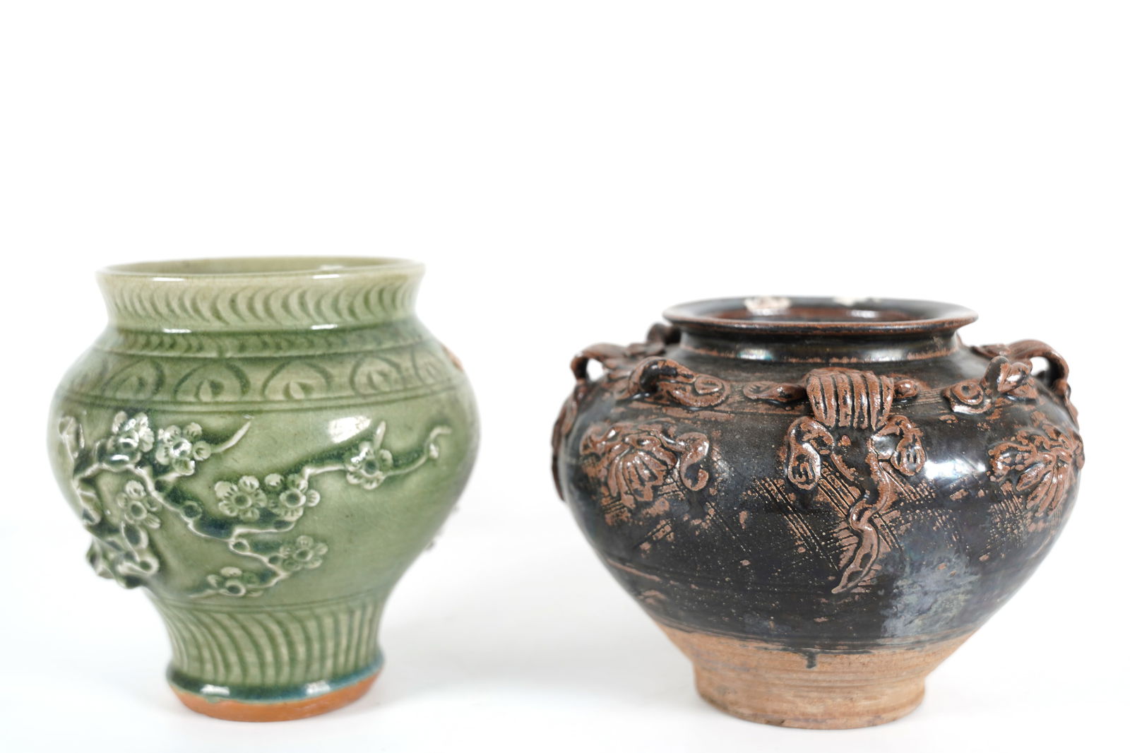 2 Chinese fine jars (1 of 7)