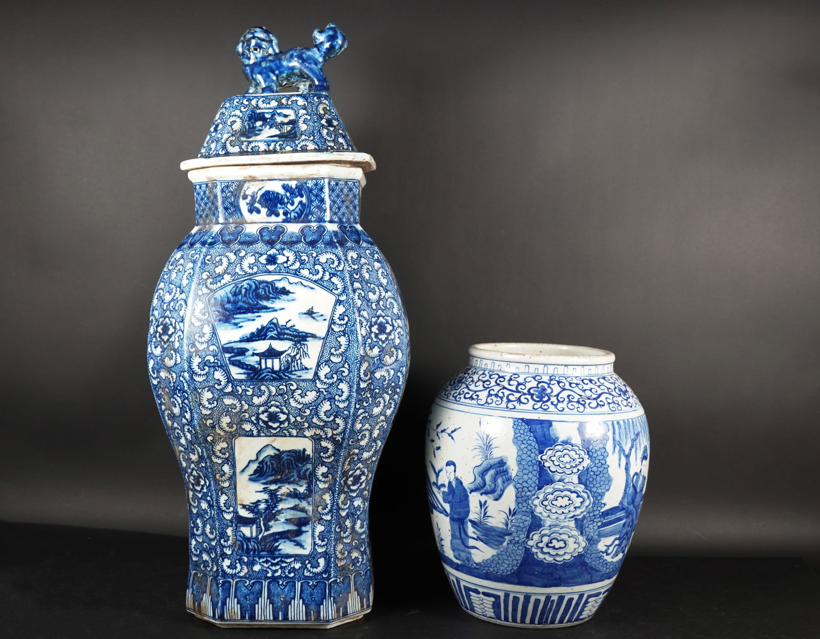 2 Chinese large b/w vase (1 of 7)