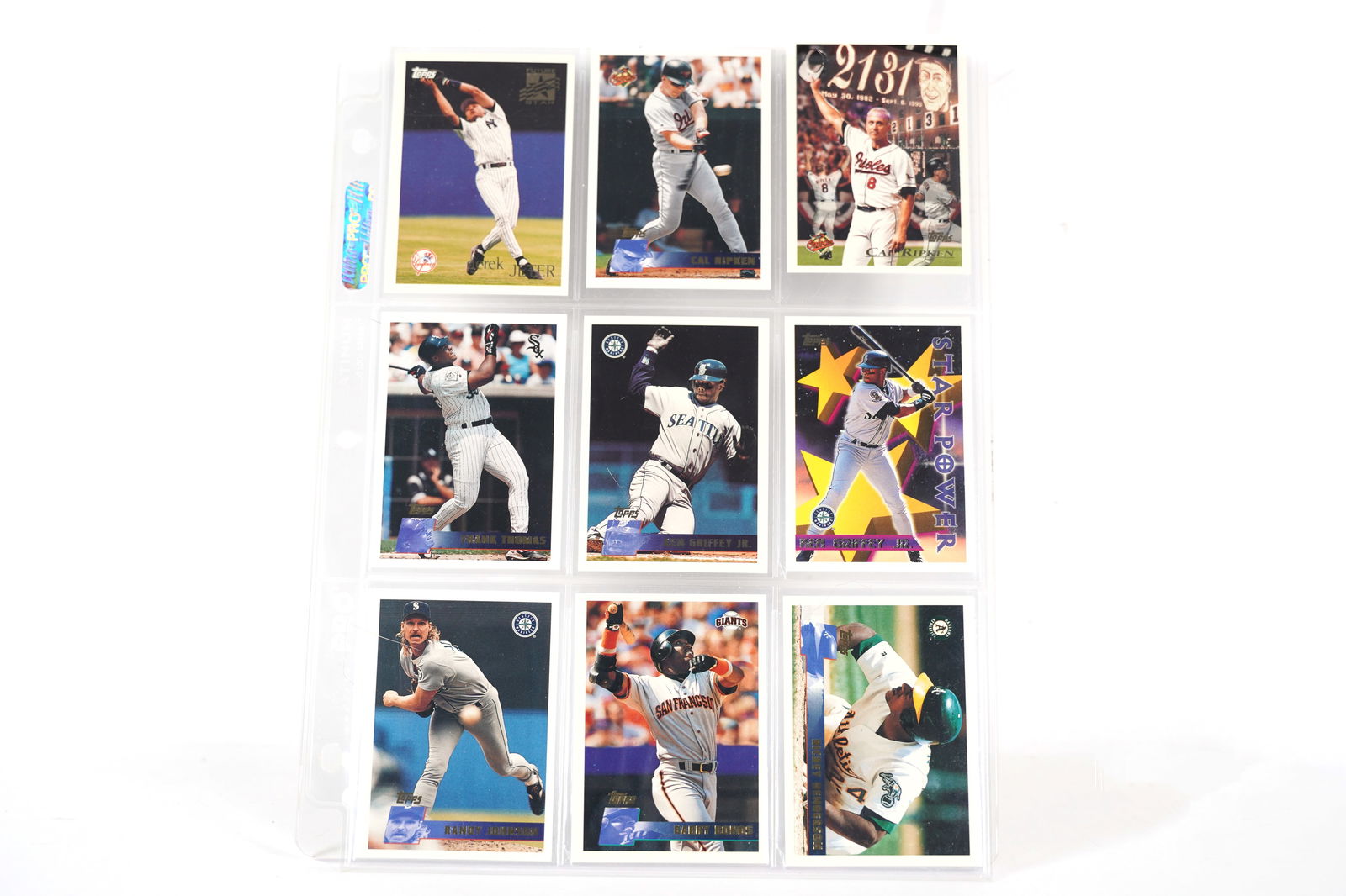 9 Topps MLB vintage cards (1 of 7)
