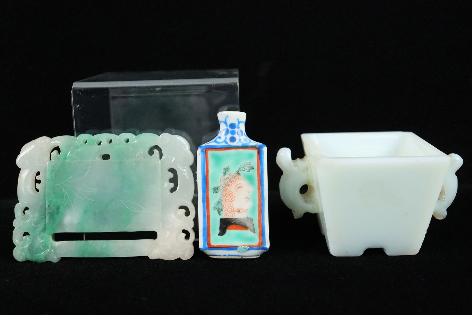 3 Chinese fine items (1 of 6)