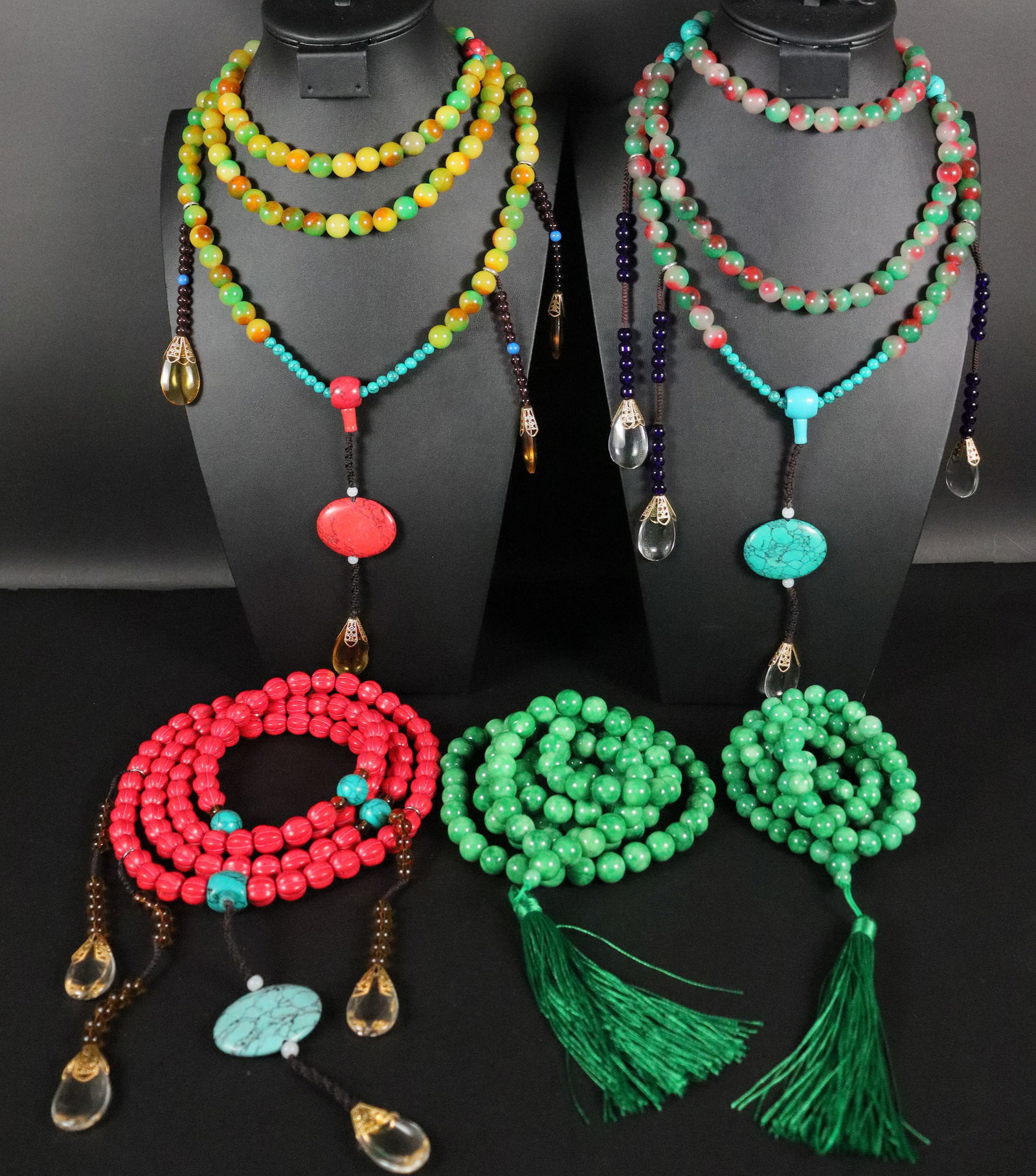 Lots Chinese beaded items (1 of 7)