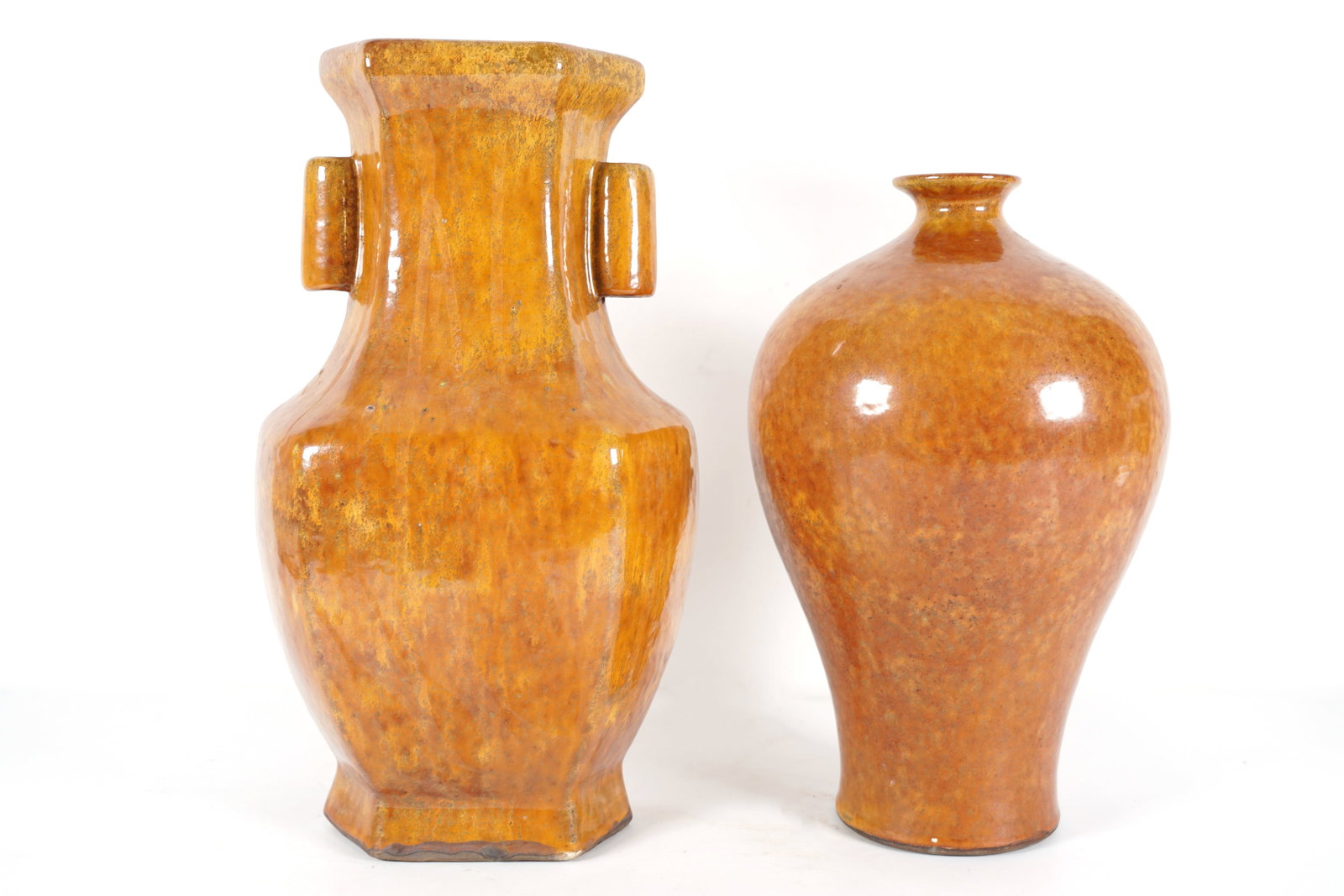 2 Chinese brown vase (1 of 6)