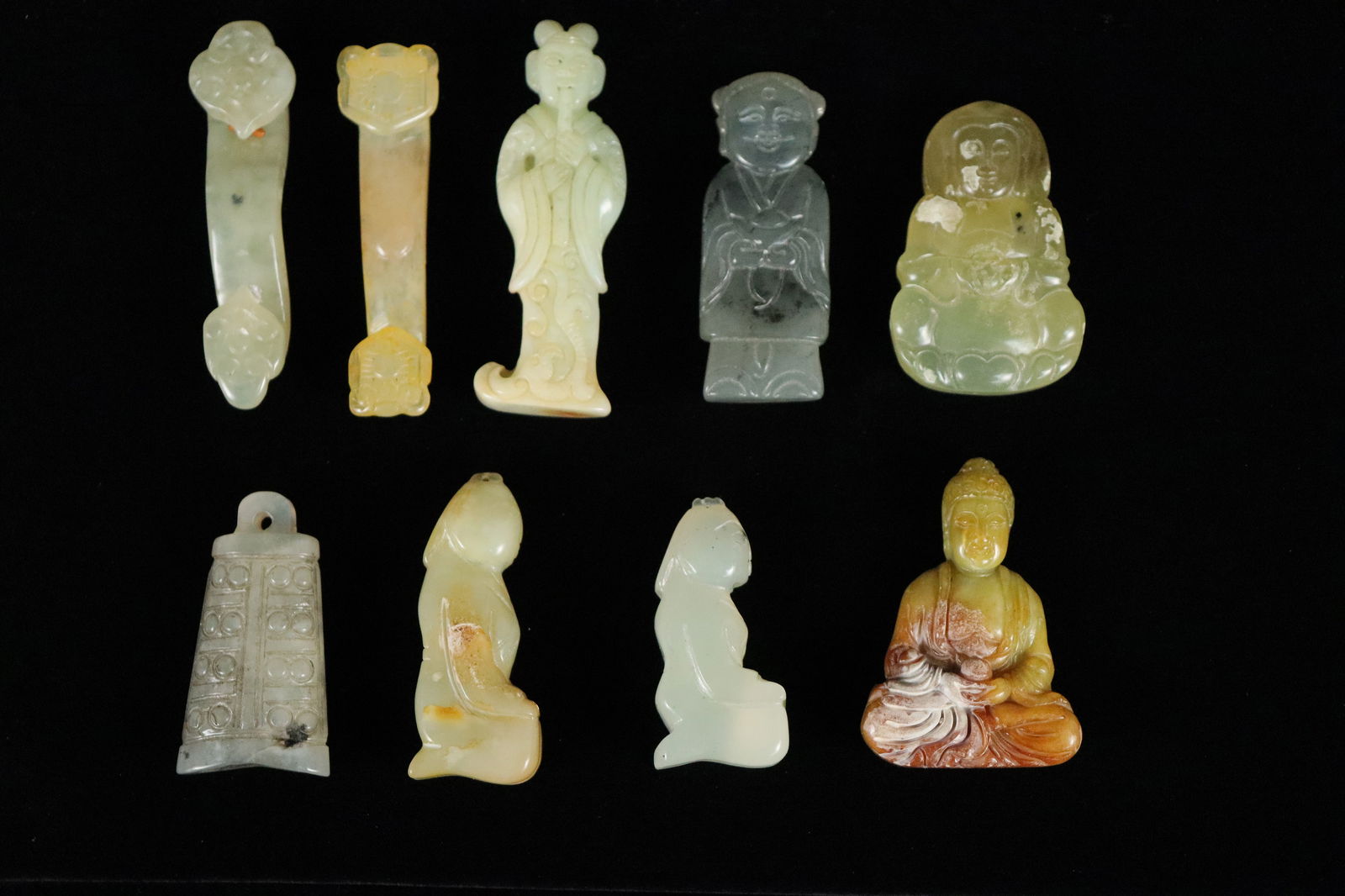 Lots Chinese jade items (1 of 6)