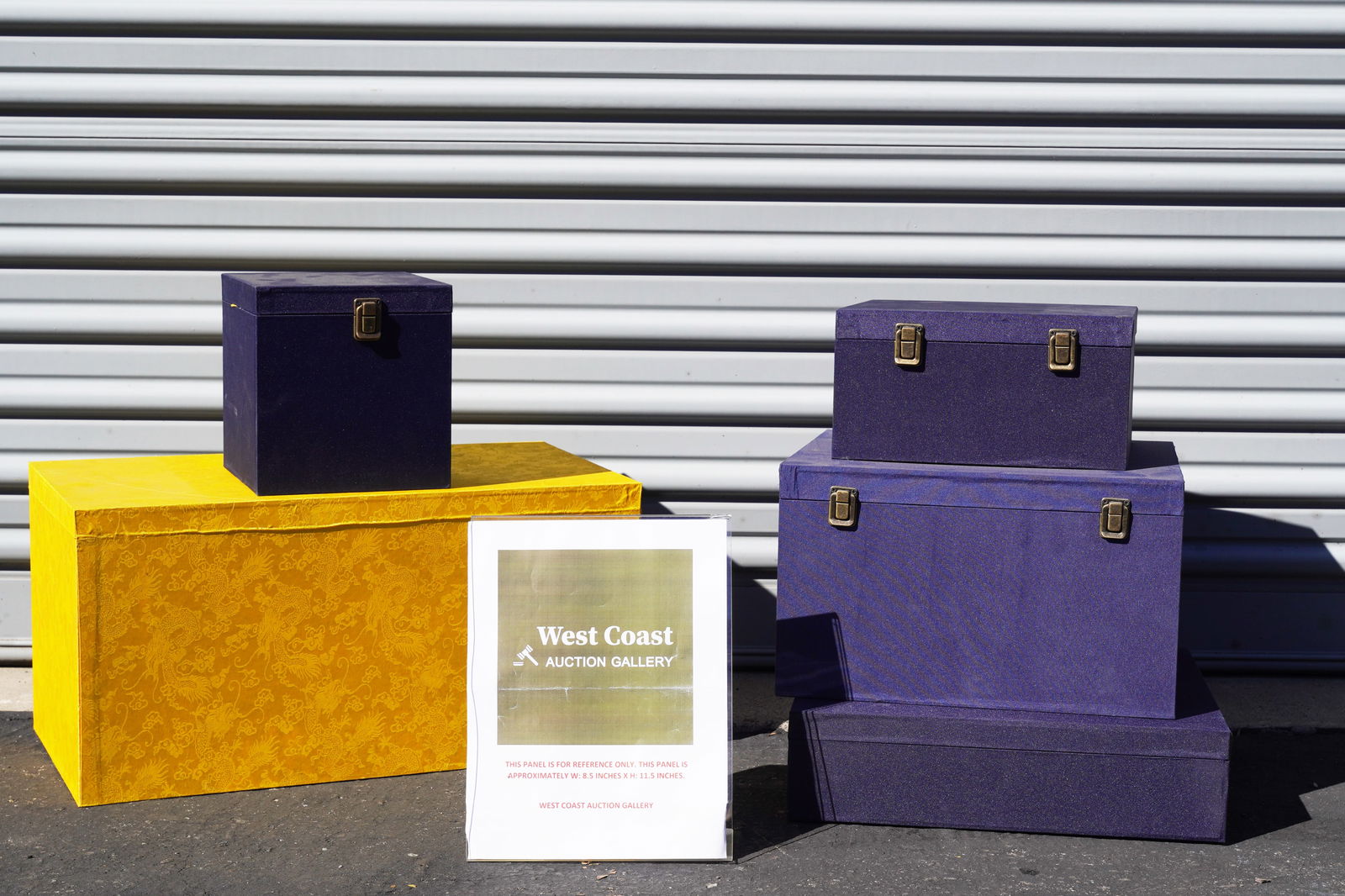 Lots Chinese silk box (1 of 4)