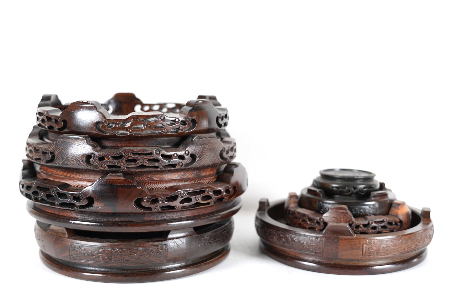 Lots Chinese wooden stands: Lots Chinese wooden stands.