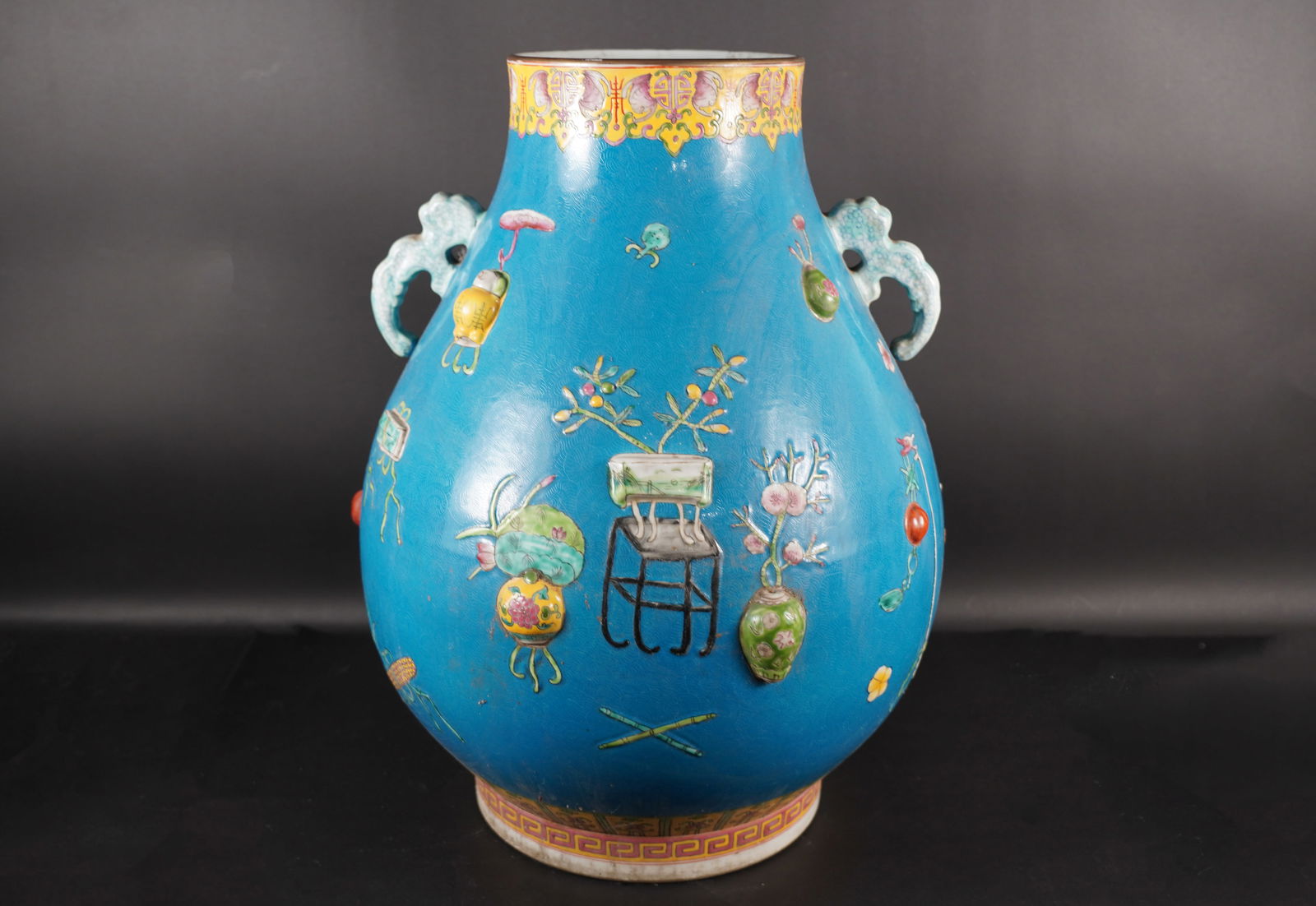 Chinese large handled vase (1 of 6)