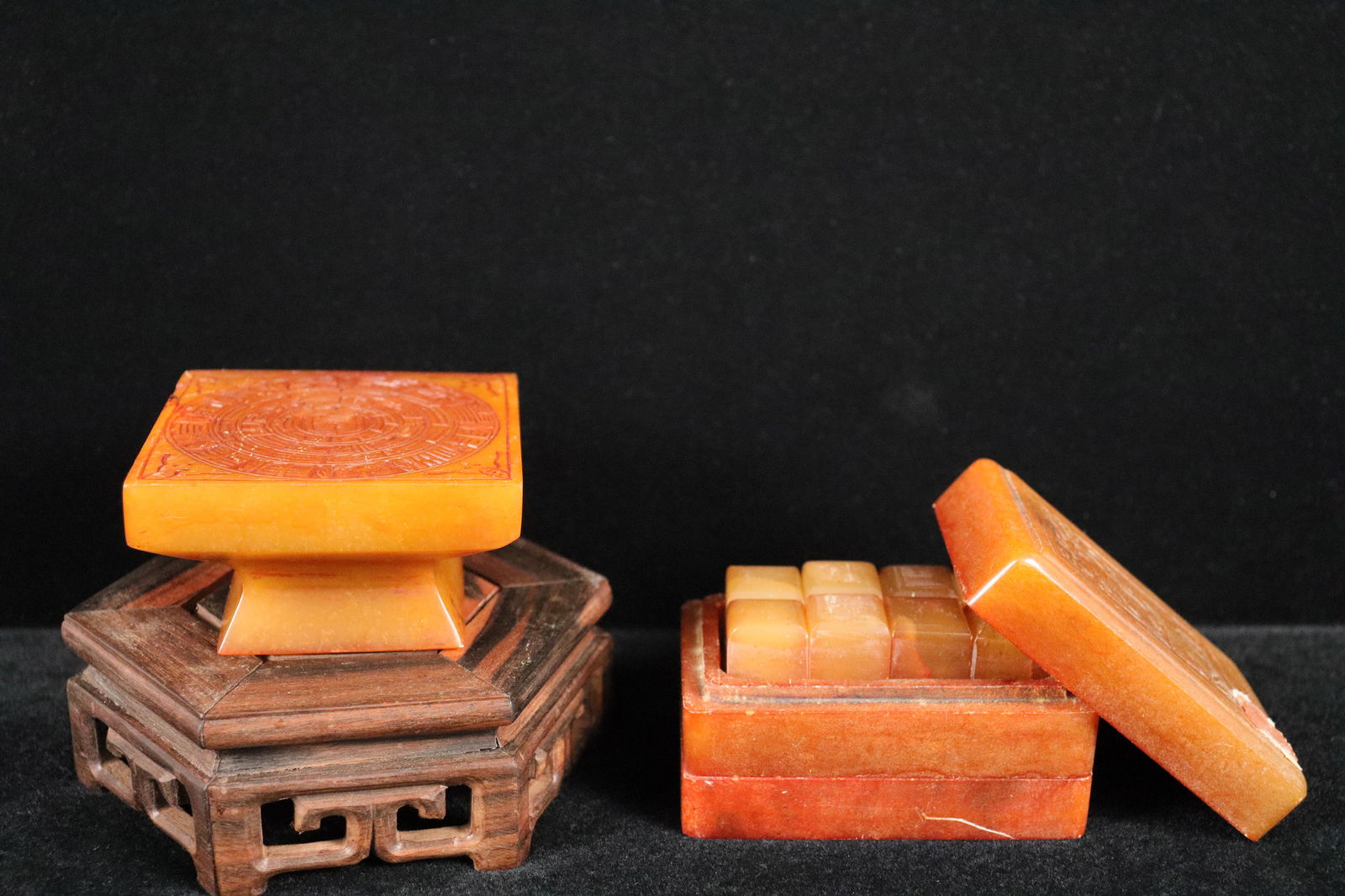 Lots Chinese stone seals (1 of 7)