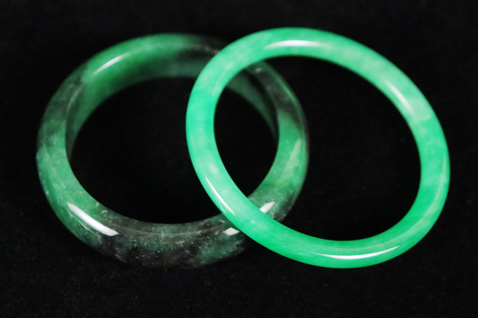 Lots Chinese fine bangles (1 of 6)