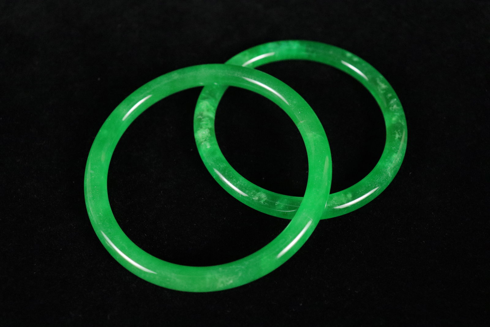 Lots Chinese fine bangles (1 of 6)