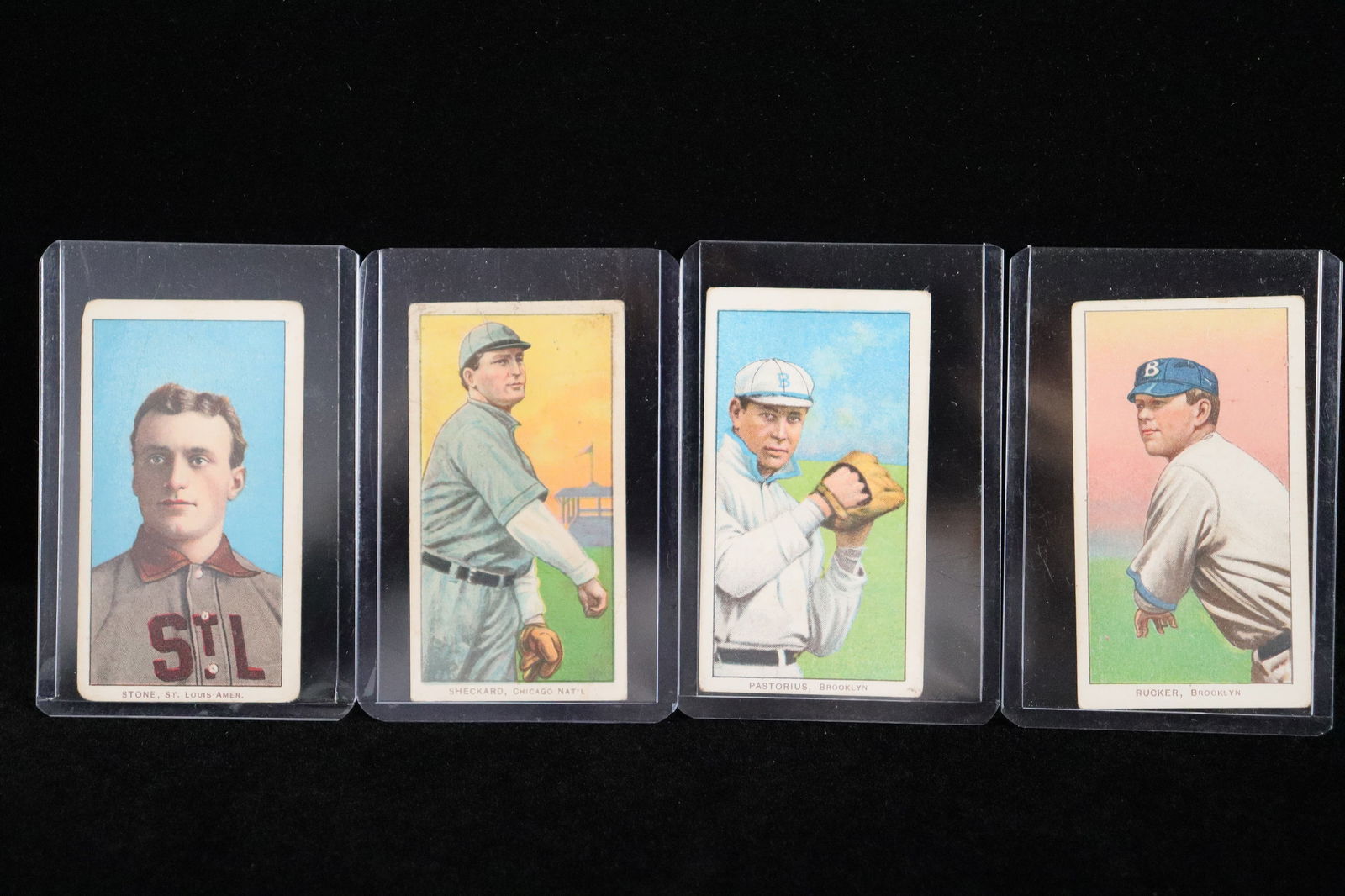Lots antique baseball cards (1 of 7)