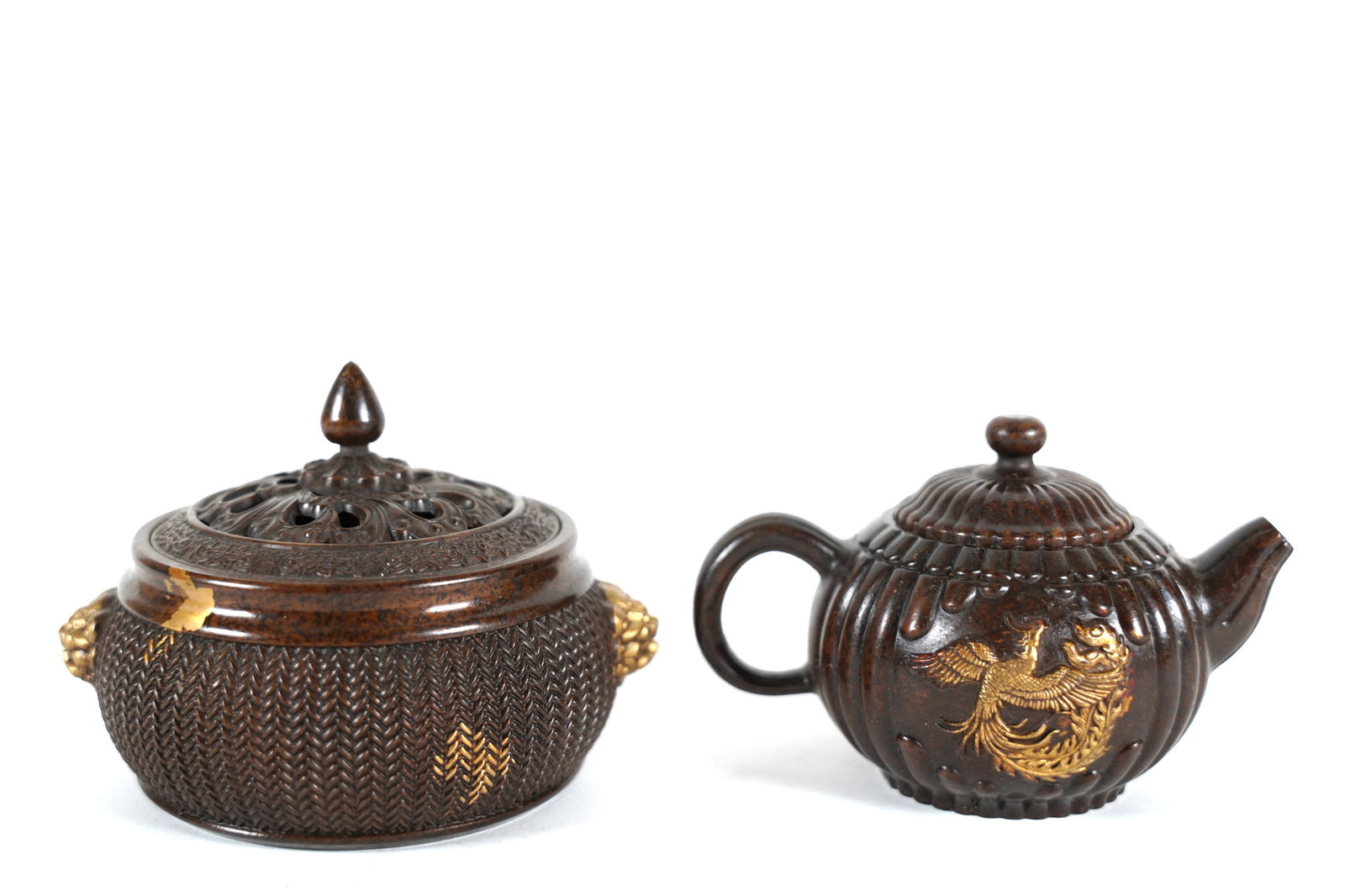 2 Chinese bronze items (1 of 5)