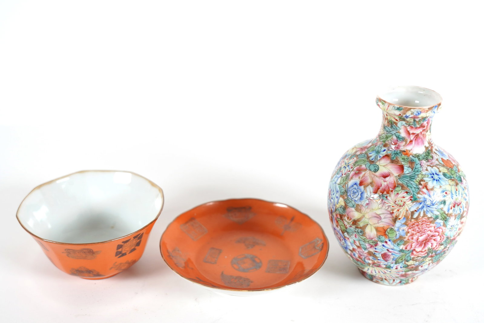 3 Chinese fine porcelains (1 of 7)