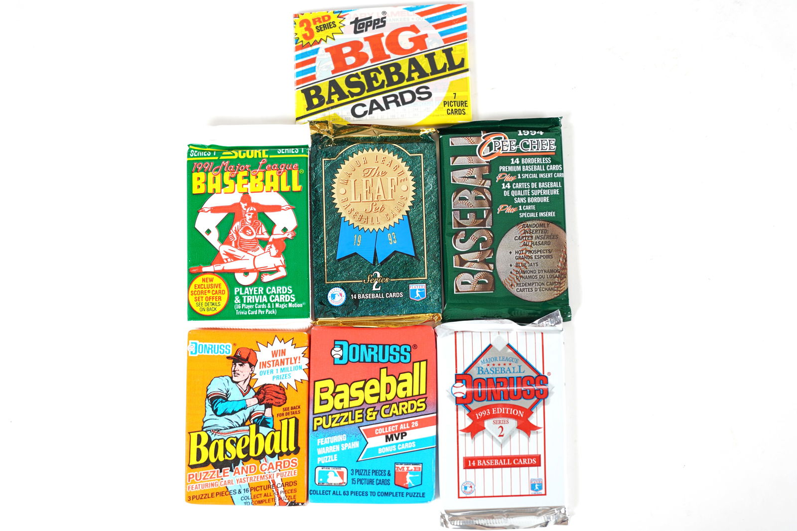 Lots sealed baseball packs (1 of 5)