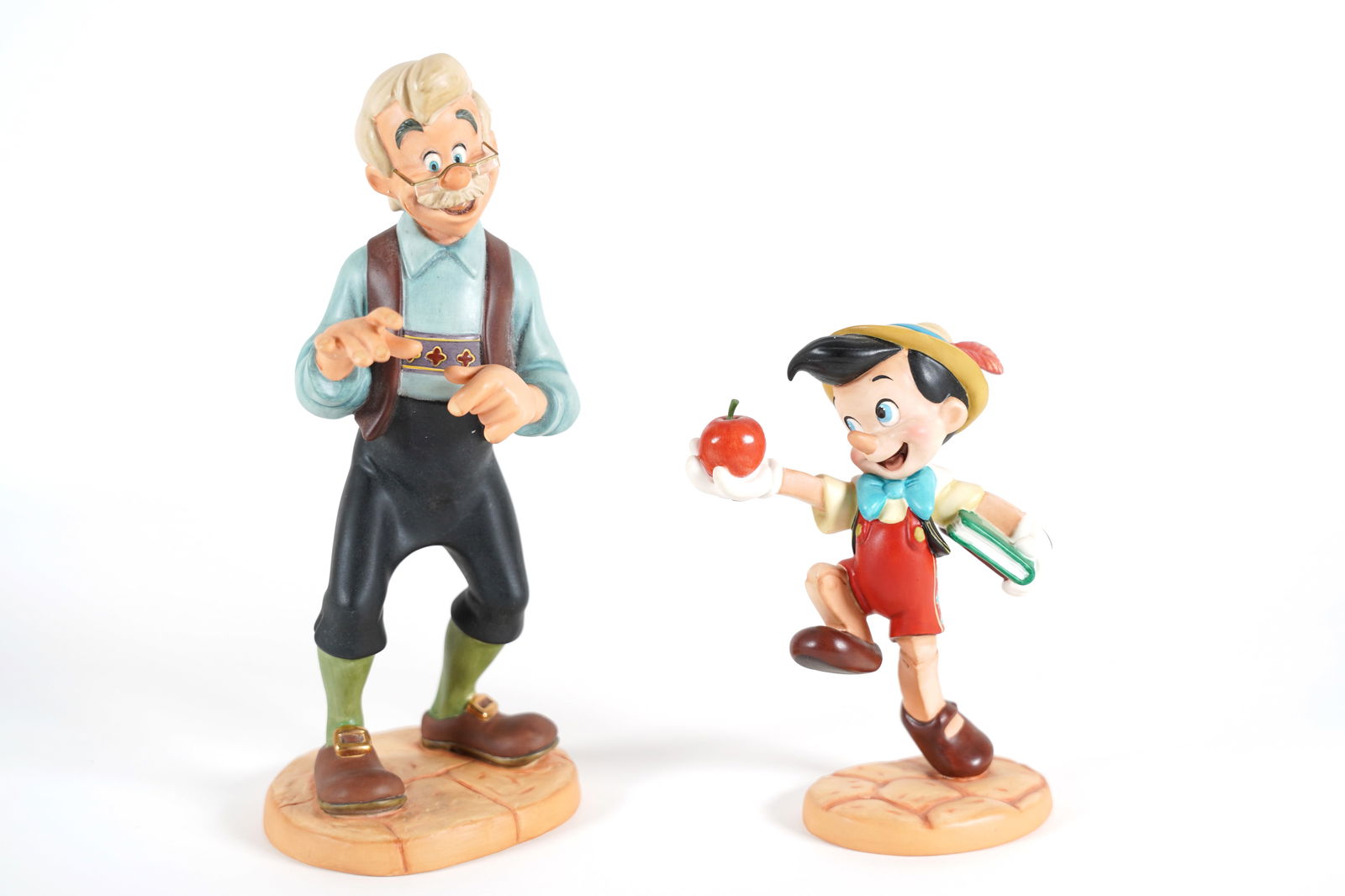 2 WDCC fine figures (1 of 10)