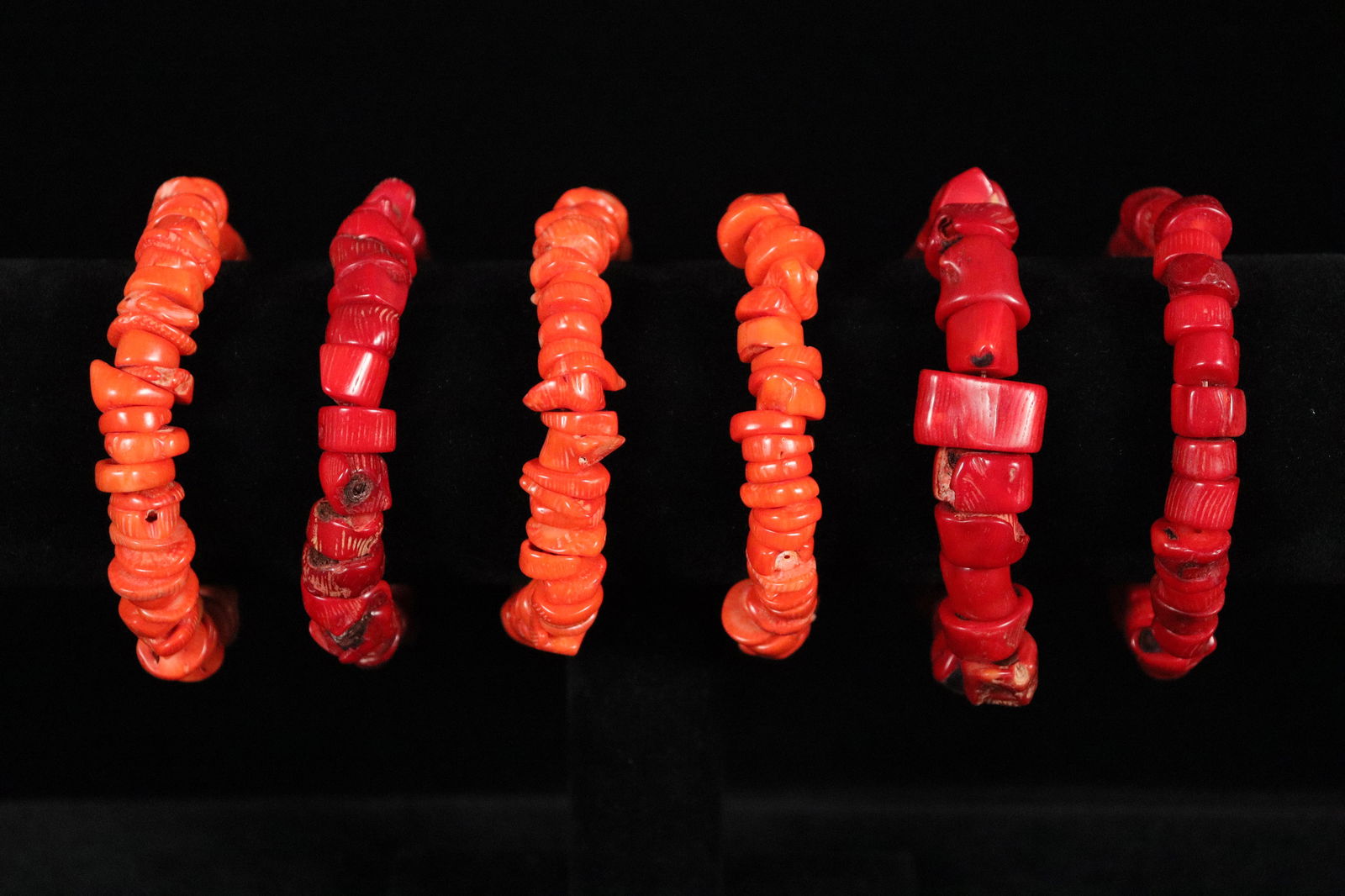 Lots Chinese corals (1 of 7)