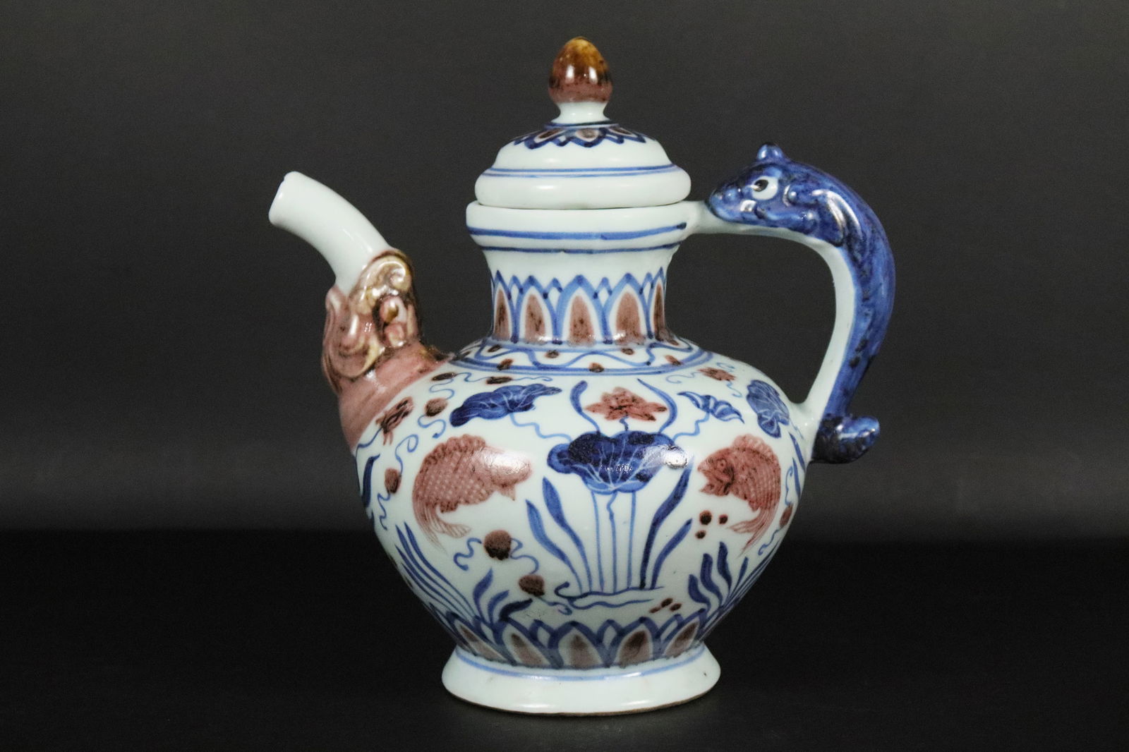 Chinese porcelain fine pot (1 of 7)