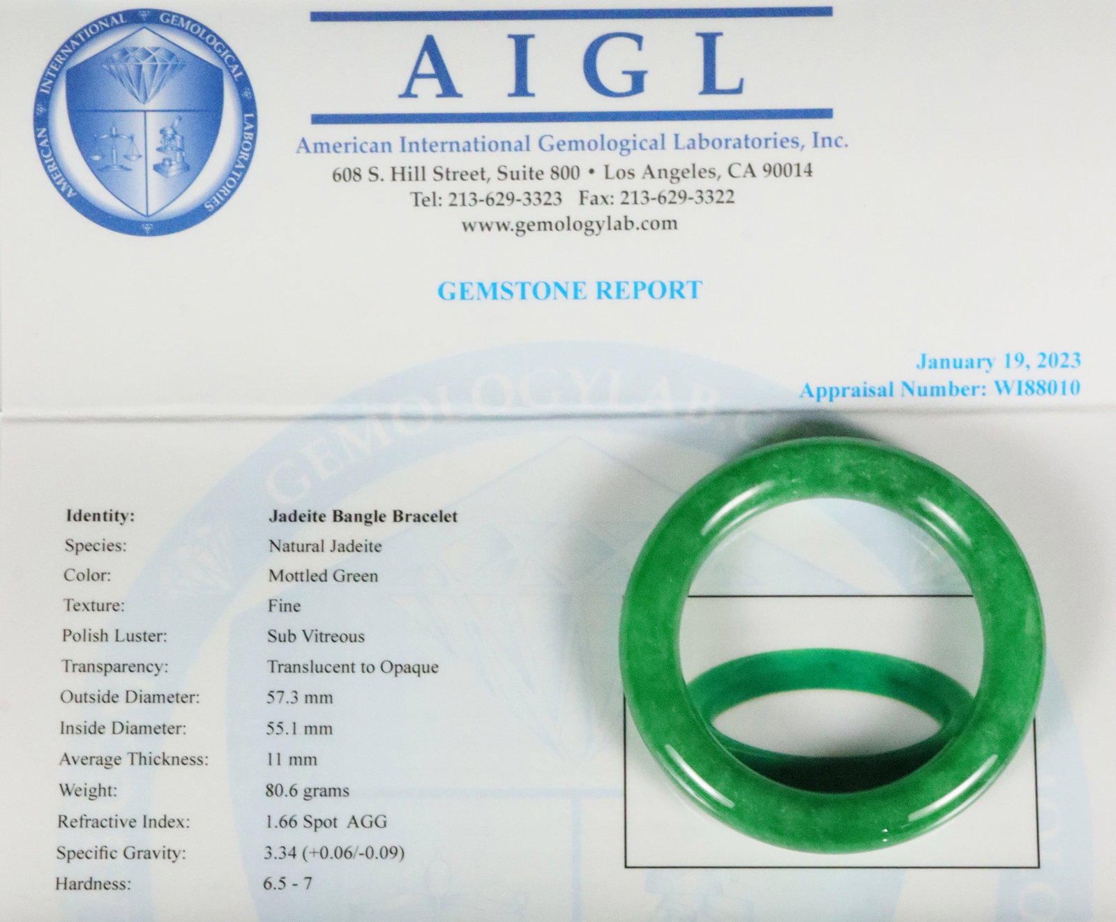 Chinese apple green bangle: Chinese apple green bangle.