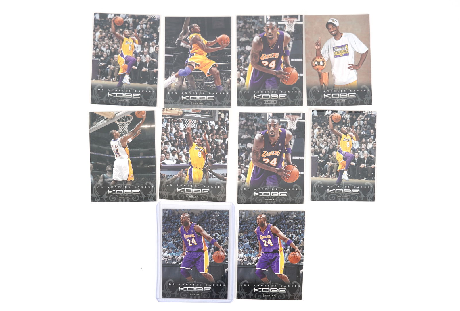Lots Kobe Bryant cards (1 of 5)