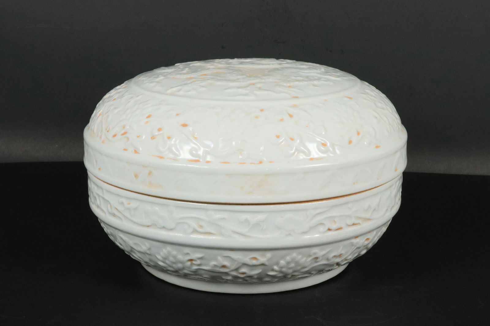 Chinese white glaze box (1 of 7)