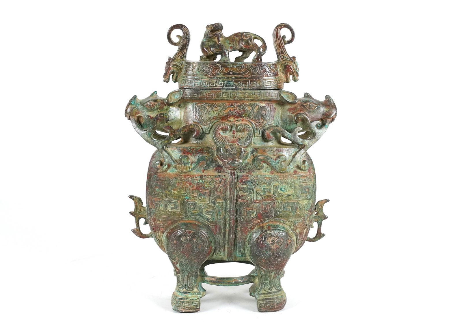 Chinese important bronze vessel (1 of 6)